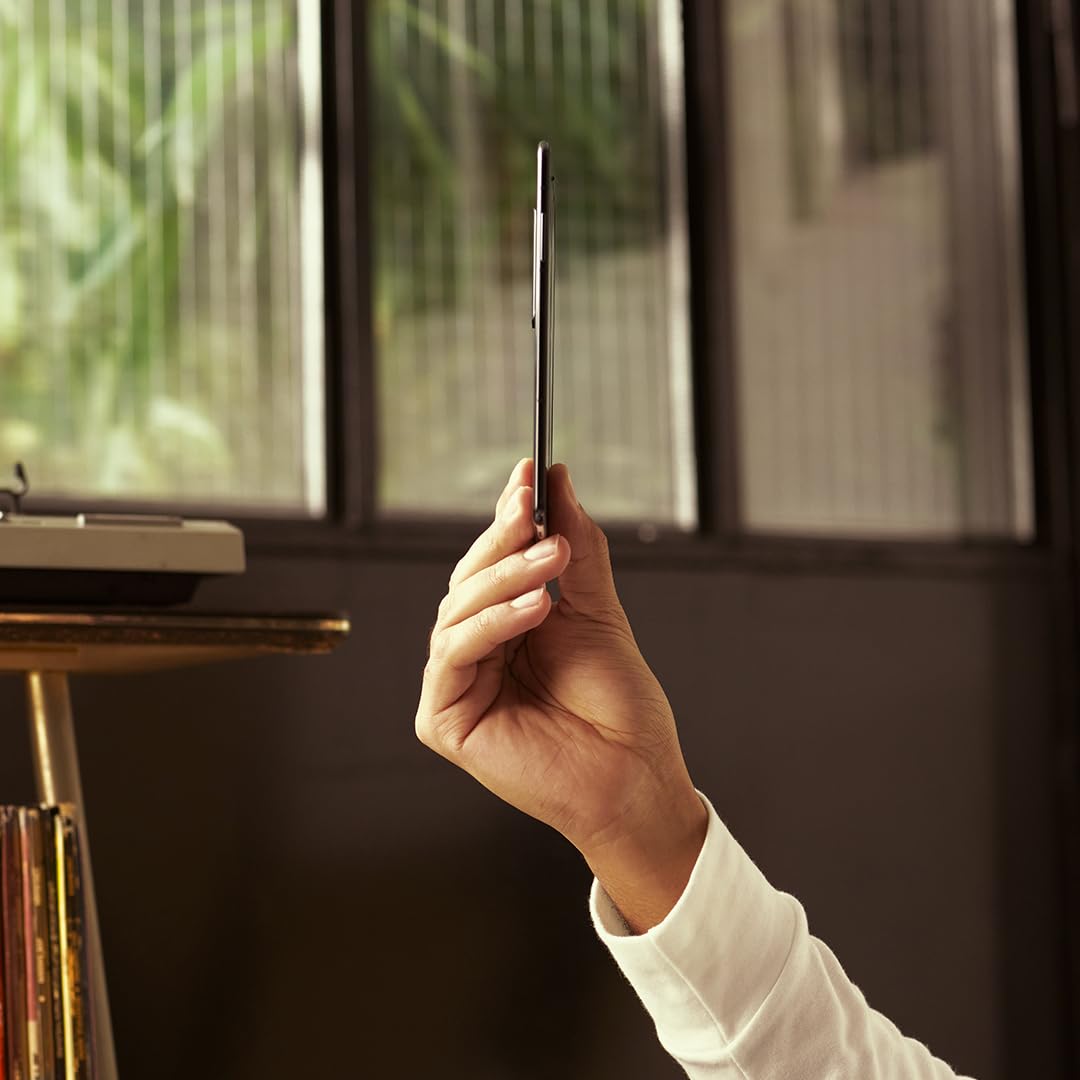 Honor Magic V2 Standard Edition Dual Sim 512Gb Rom + 16Gb Ram (Gsm | Cdma) Factory Unlocked 5G Smartphone (Midnight Black)   Int