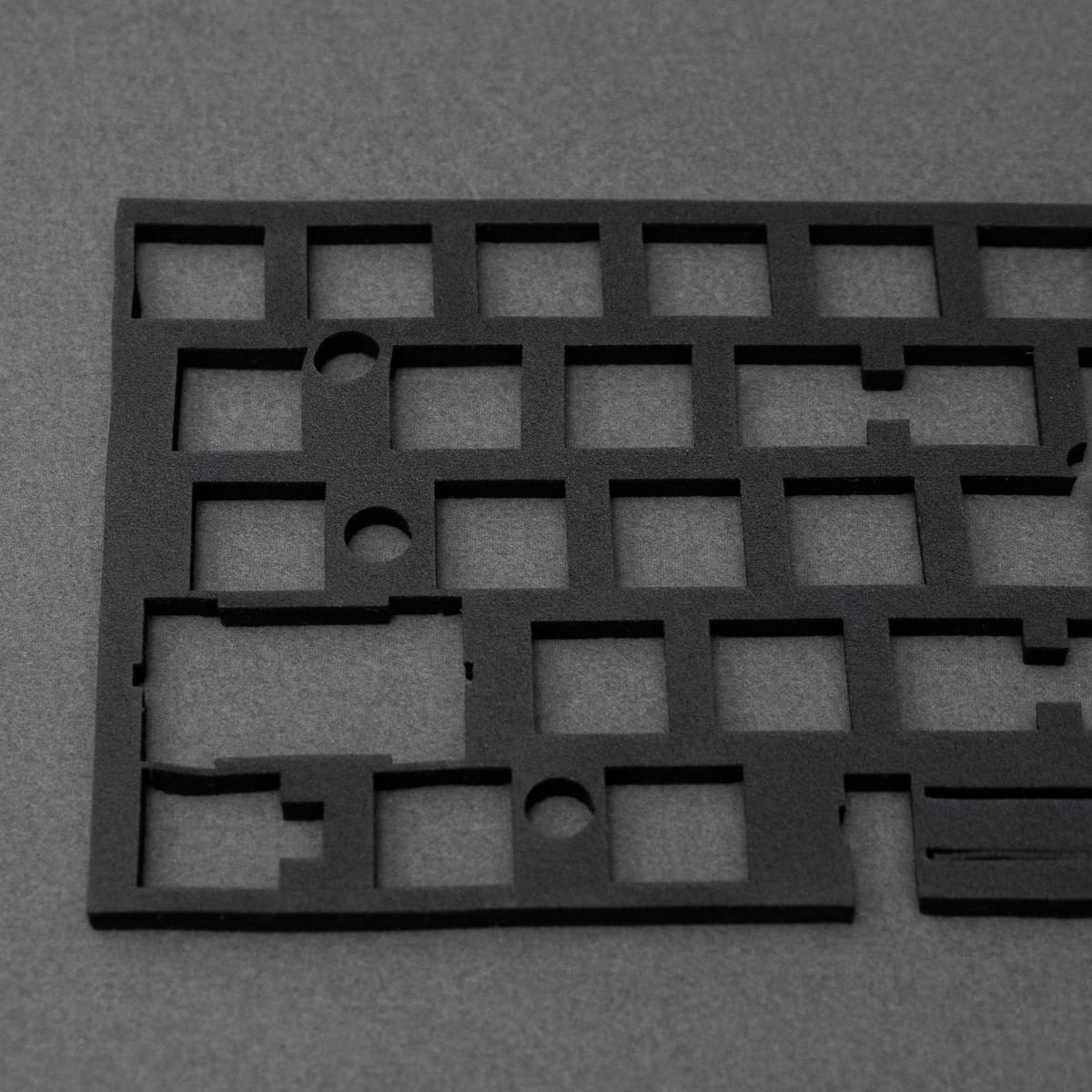 Mintcaps 2 Pieces Set Of Keyboard Sound Dampening Foam 68 Layout Silencer Pad Gasket Eva Foam Keyboard Switches Dampener Foam Pa