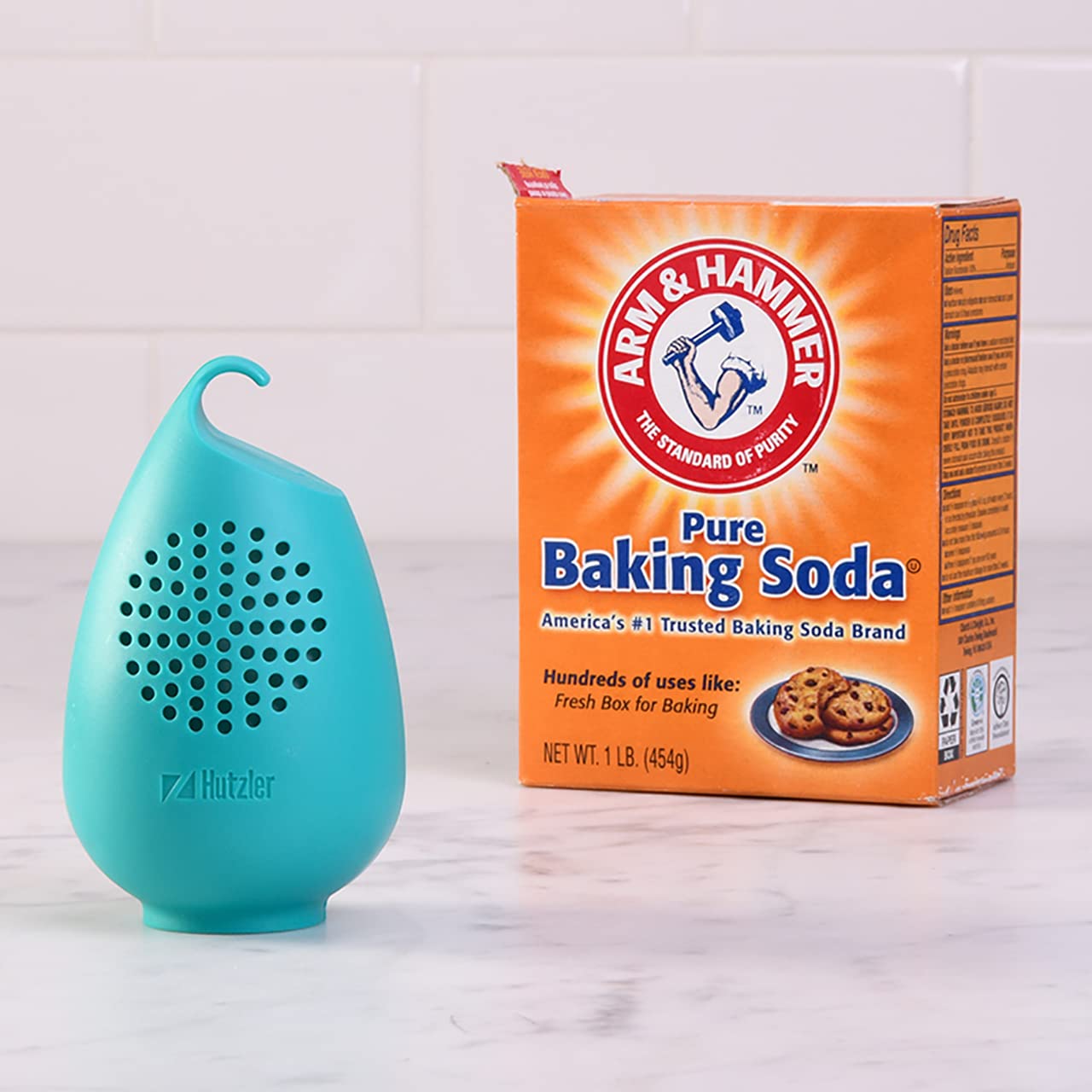 Hutzler Refrigerator Freshener Odor Absorber, Turquoise