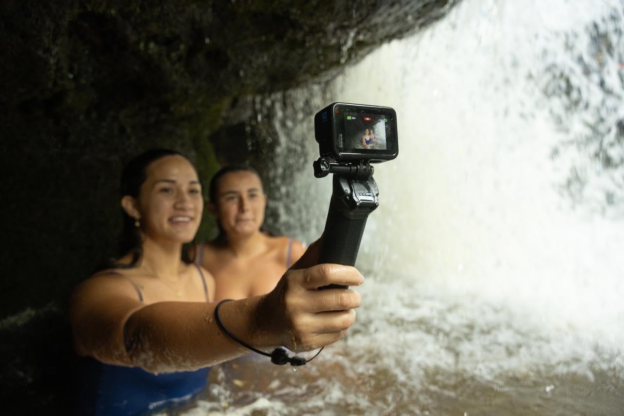 The Handler (Floating Hand Grip)   Official Gopro Accessory (Afhgm 003) For Cameras