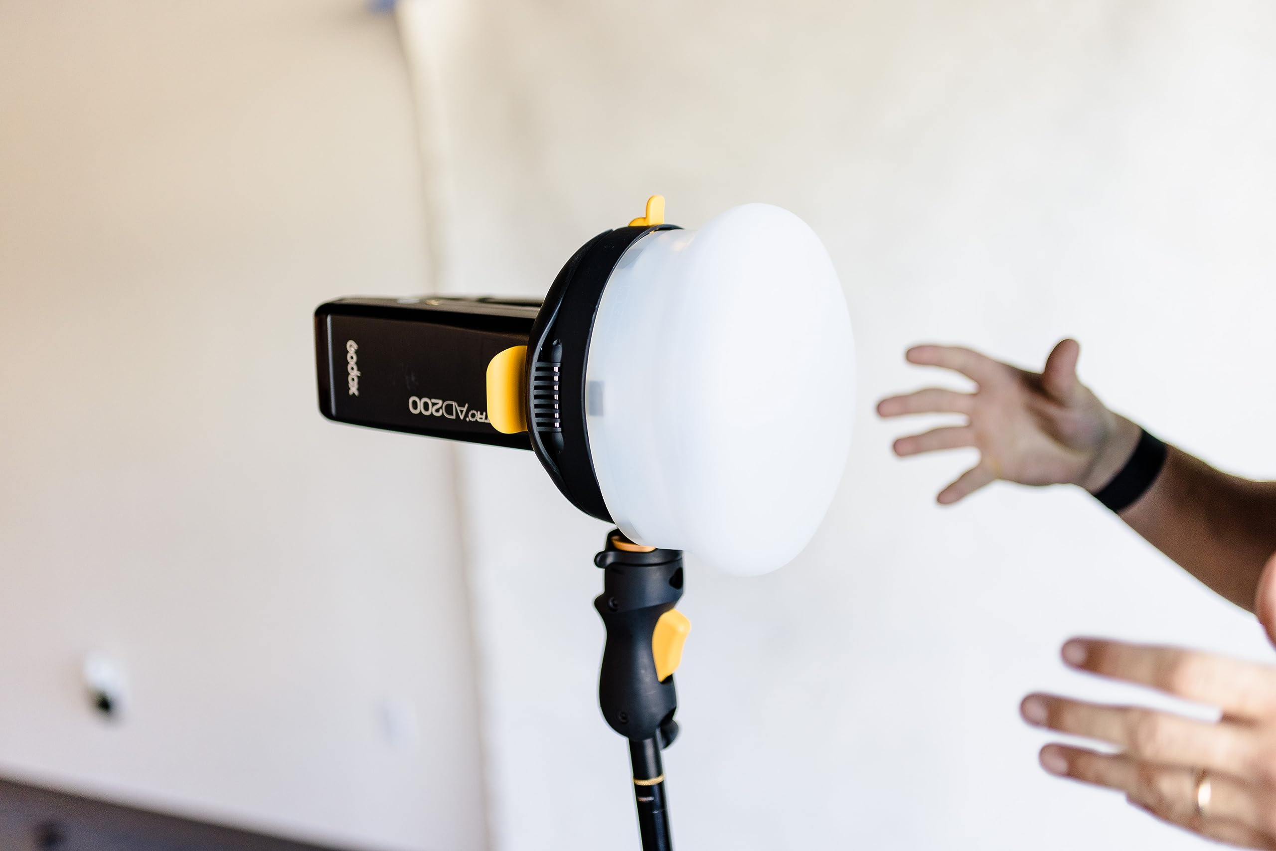 Magmod Magsphere Xl, Durable & Easy To Use Flash Modifier