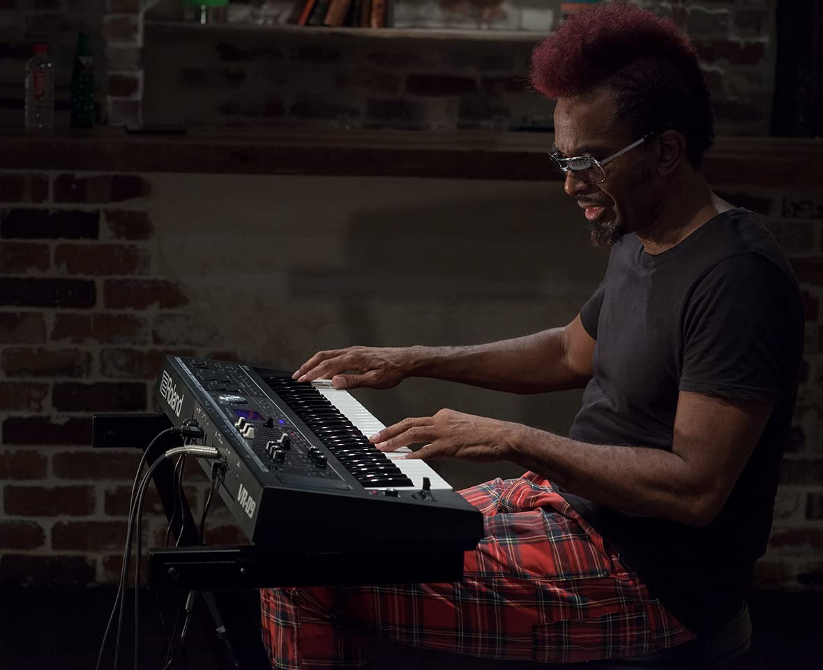 Roland Vr-09-B V-Combo | Travel-Ready 61-Note Keyboard With All The Sounds You Need (Vr-09-B)