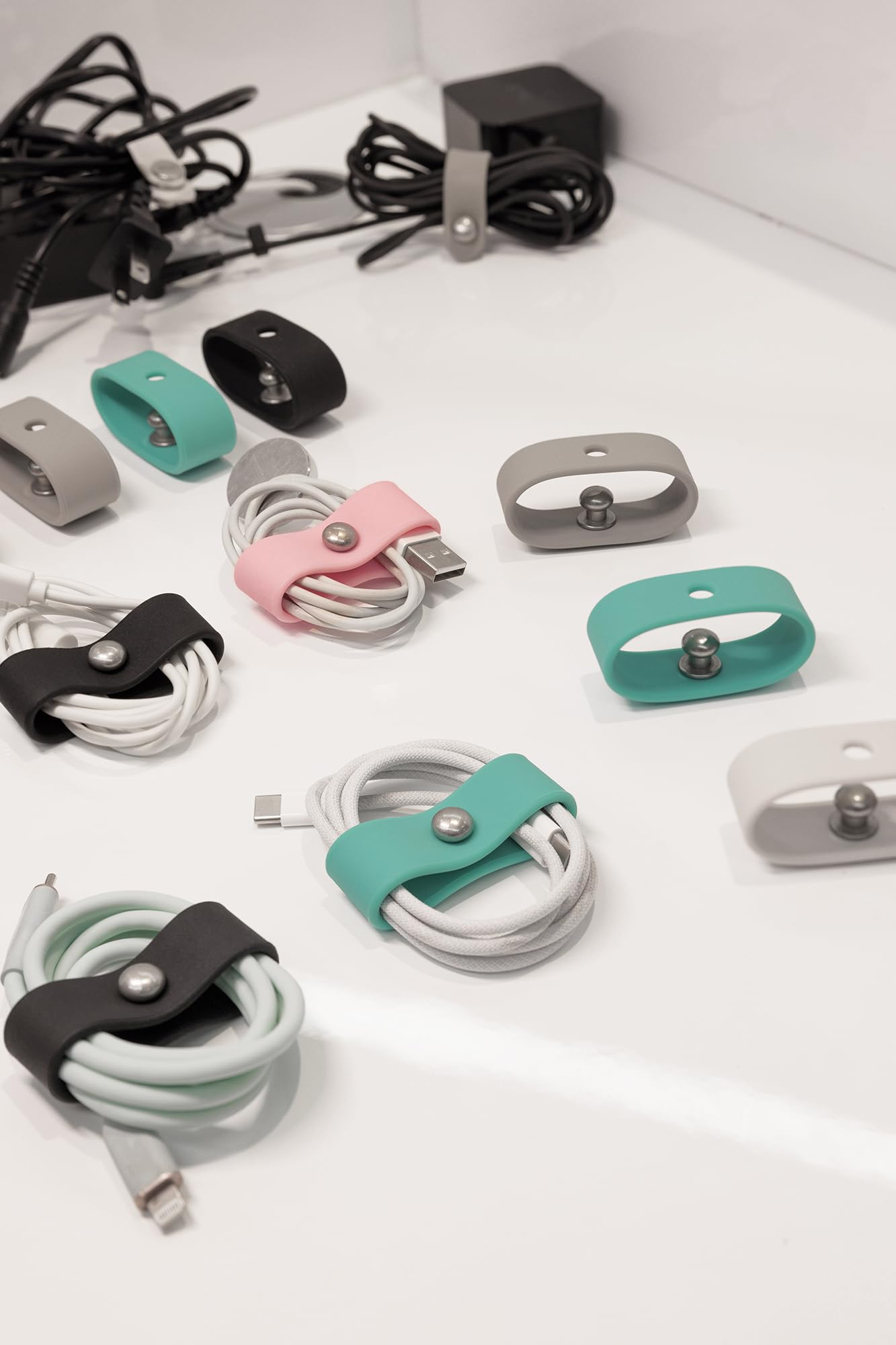 5 Pack Cord Organizer, Ring Cord Keeper, Cable Organizer Usb Holder, Silicone Cable Ties, Reusable Cord Organizer Cable Straps,