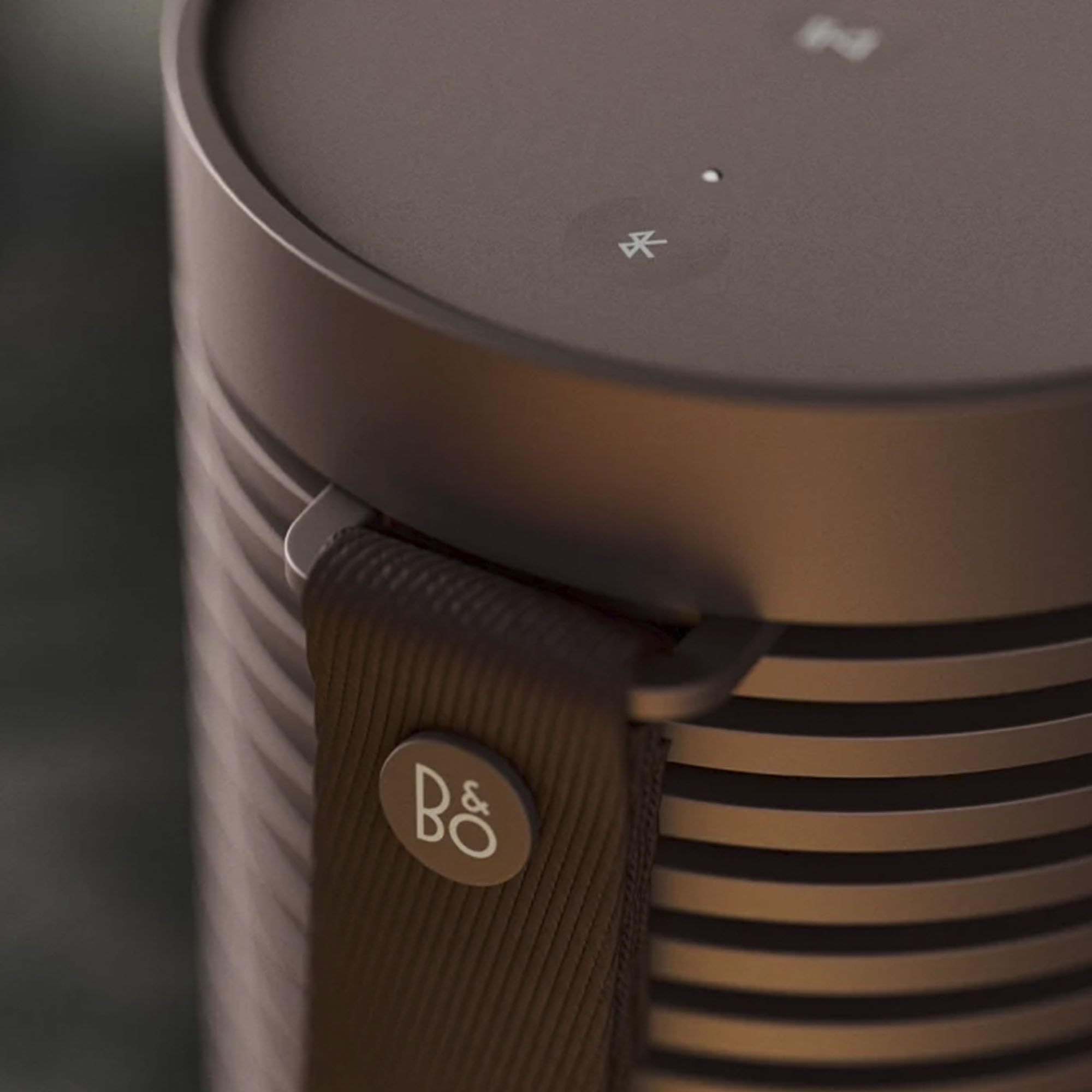 Bang & Olufsen Beosound Explore   Wireless Portable Outdoor Bluetooth Speaker, Ip 67 Dustproof And Waterproof, Chestnut