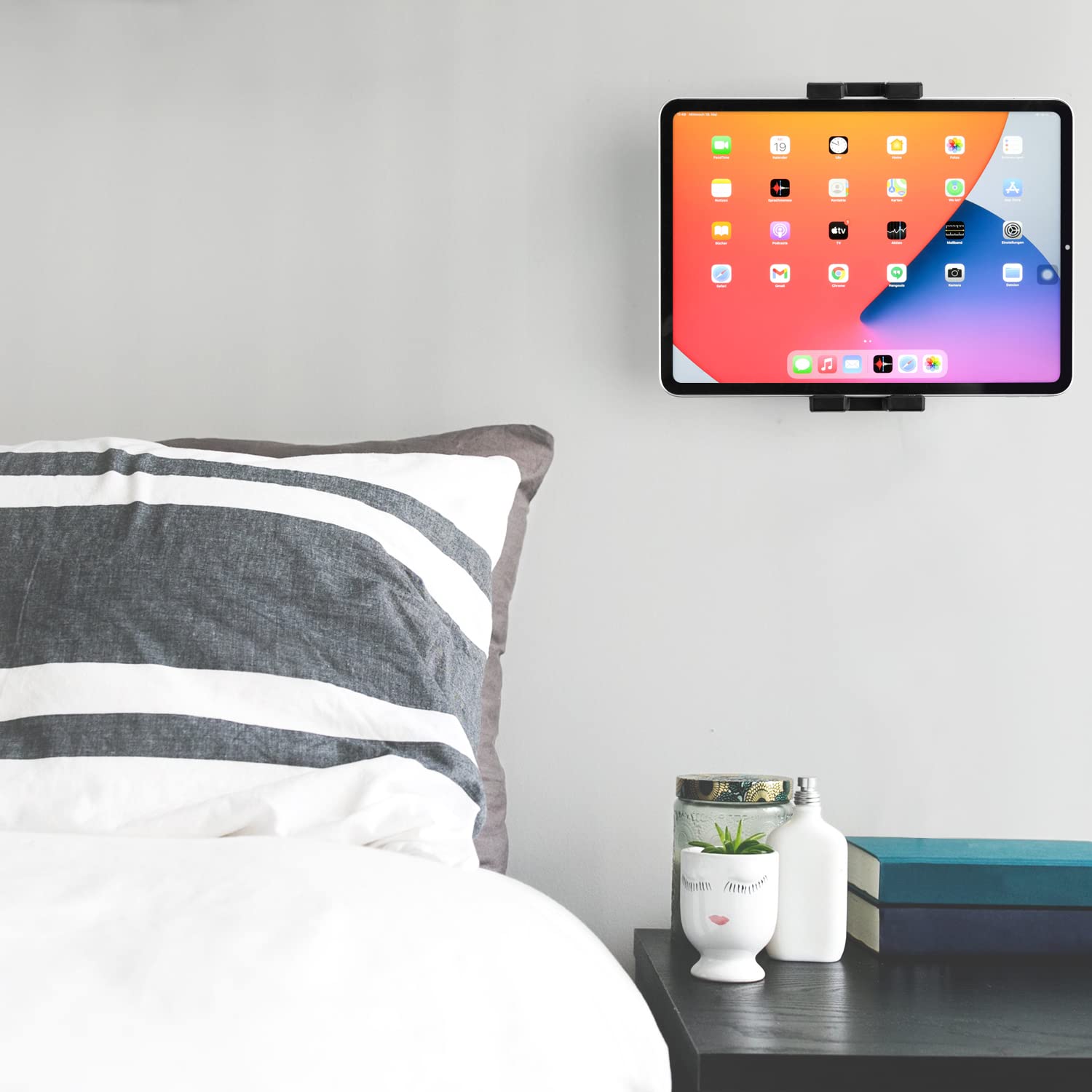 Itodos Universal Tablet Wall Mount Holder For Ipad, Iphone,Kindle Fire Hd,Kindle Paper White,Galaxy Tabs,Google Nexus7/11,Switch