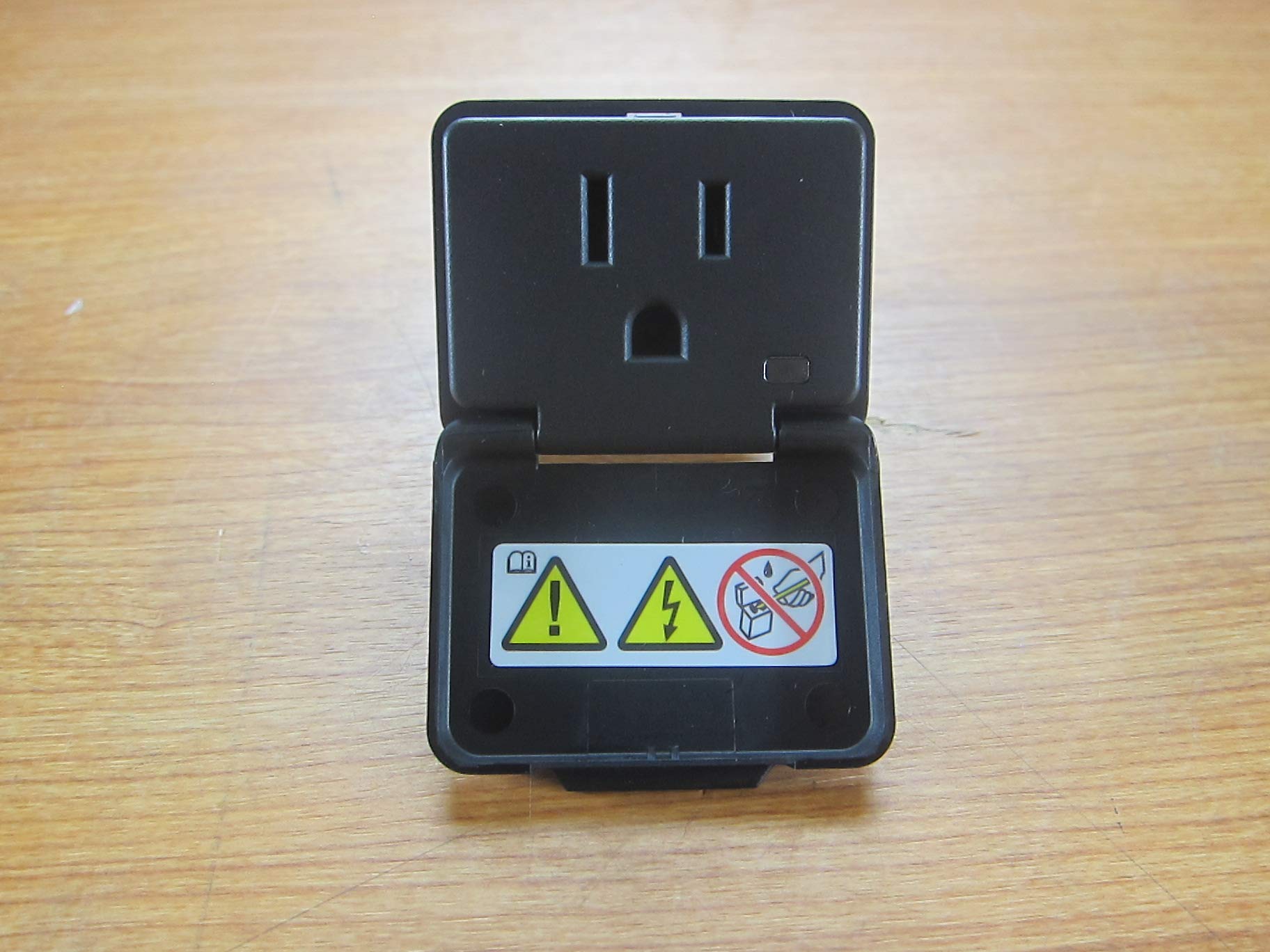 2013 2016 Ram 1500 2500 3500 4500/5500 Power Outlet Inverter New Mopar Oem