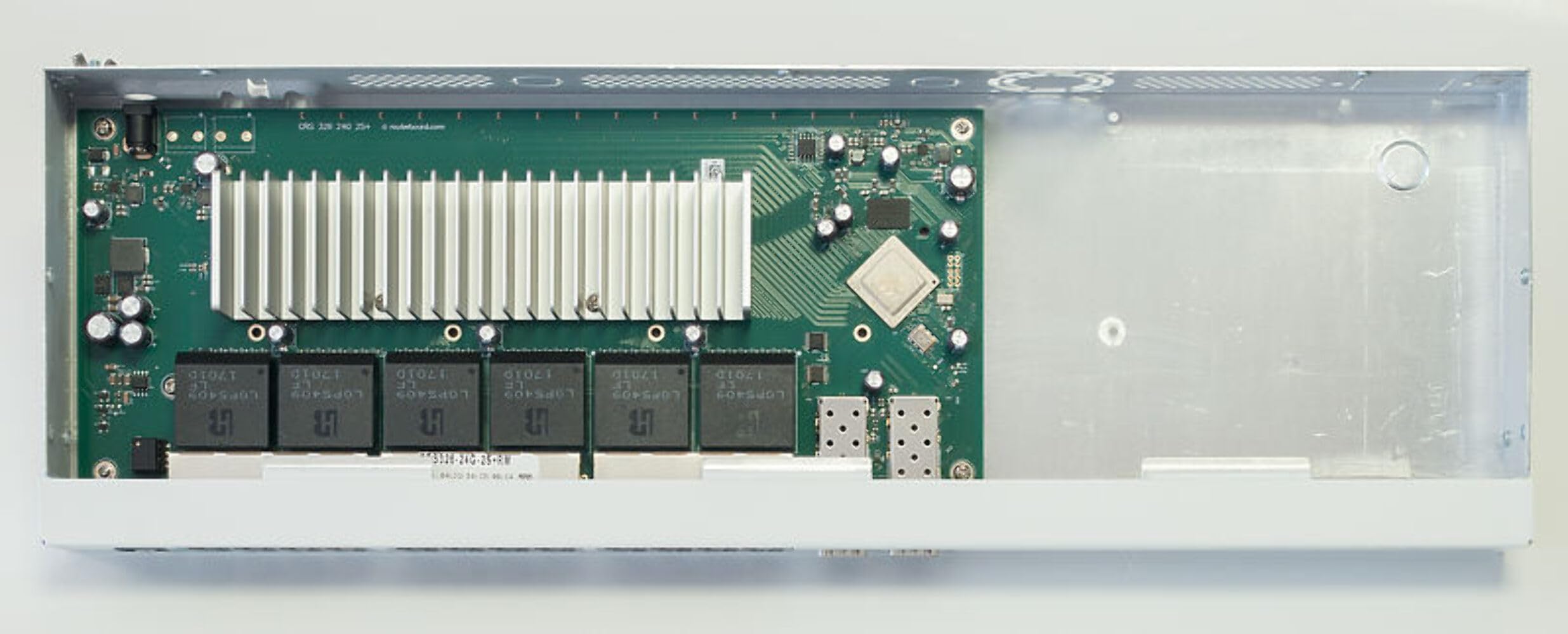 Mikrotik Crs326-24G-2S