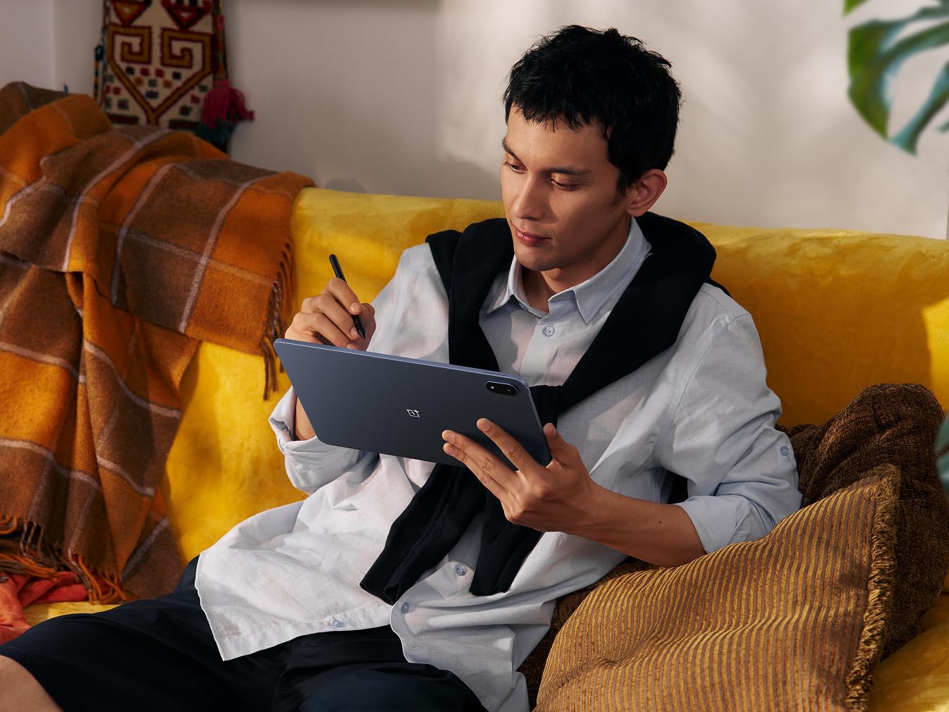 Oneplus Pad  3 Storm Blue, 13.2 3.4K  Lcd  144  Hz Display