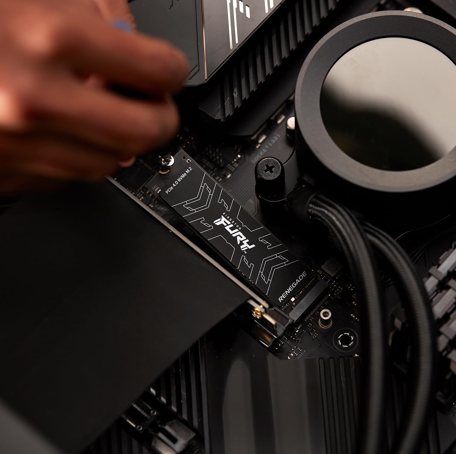 Kingston Fury Renegade 2Tb Pcie Gen 4.0 Nvme M.2 Internal Gaming Ssd | Up To 7300 Mb/S | Graphene Heat Spreader | 3D Tlc Nand |