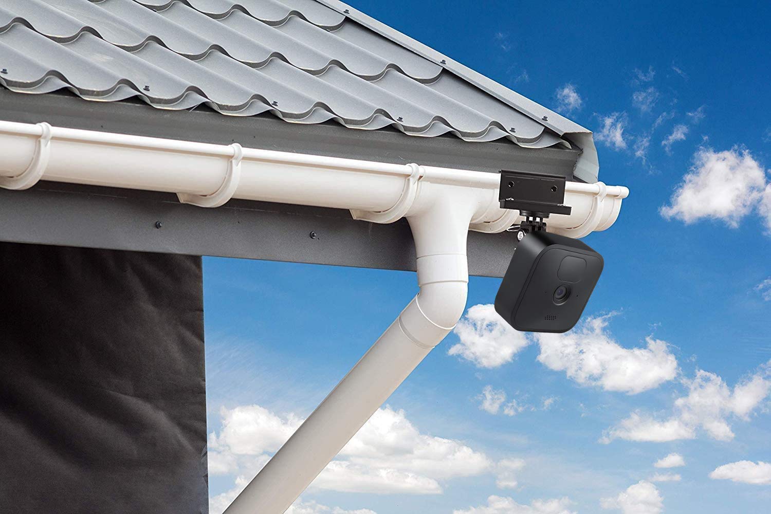 Wasserstein Weatherproof Gutter Mount With Universal Screw Adapter   Compatible With Blink Outdoor/Outdoor 4/Xt/Xt2 (2 Pack, Bla