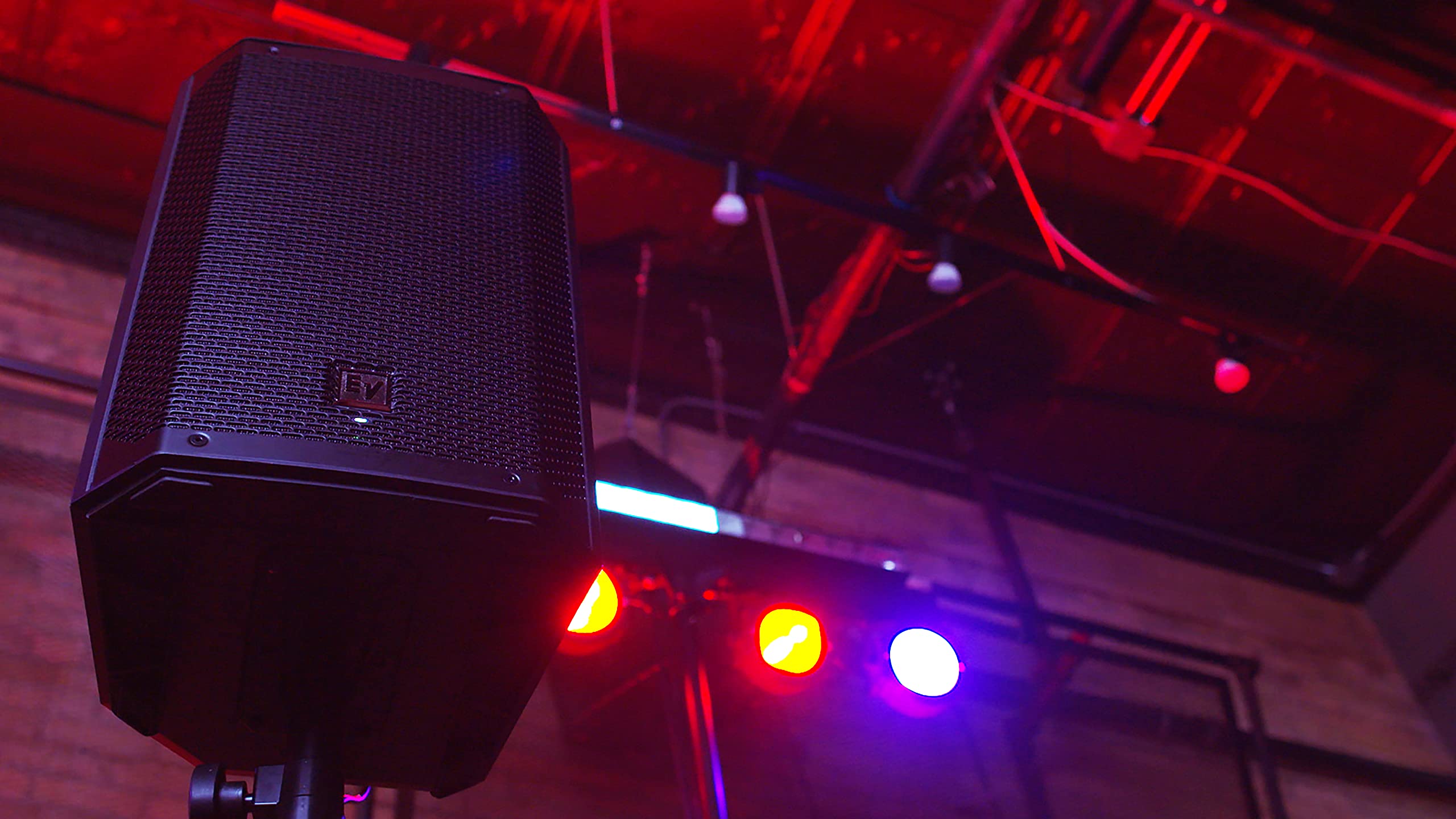 Electro Voice Elx200-10P 10 1200W 2-Way Powered Loudspeaker,Black