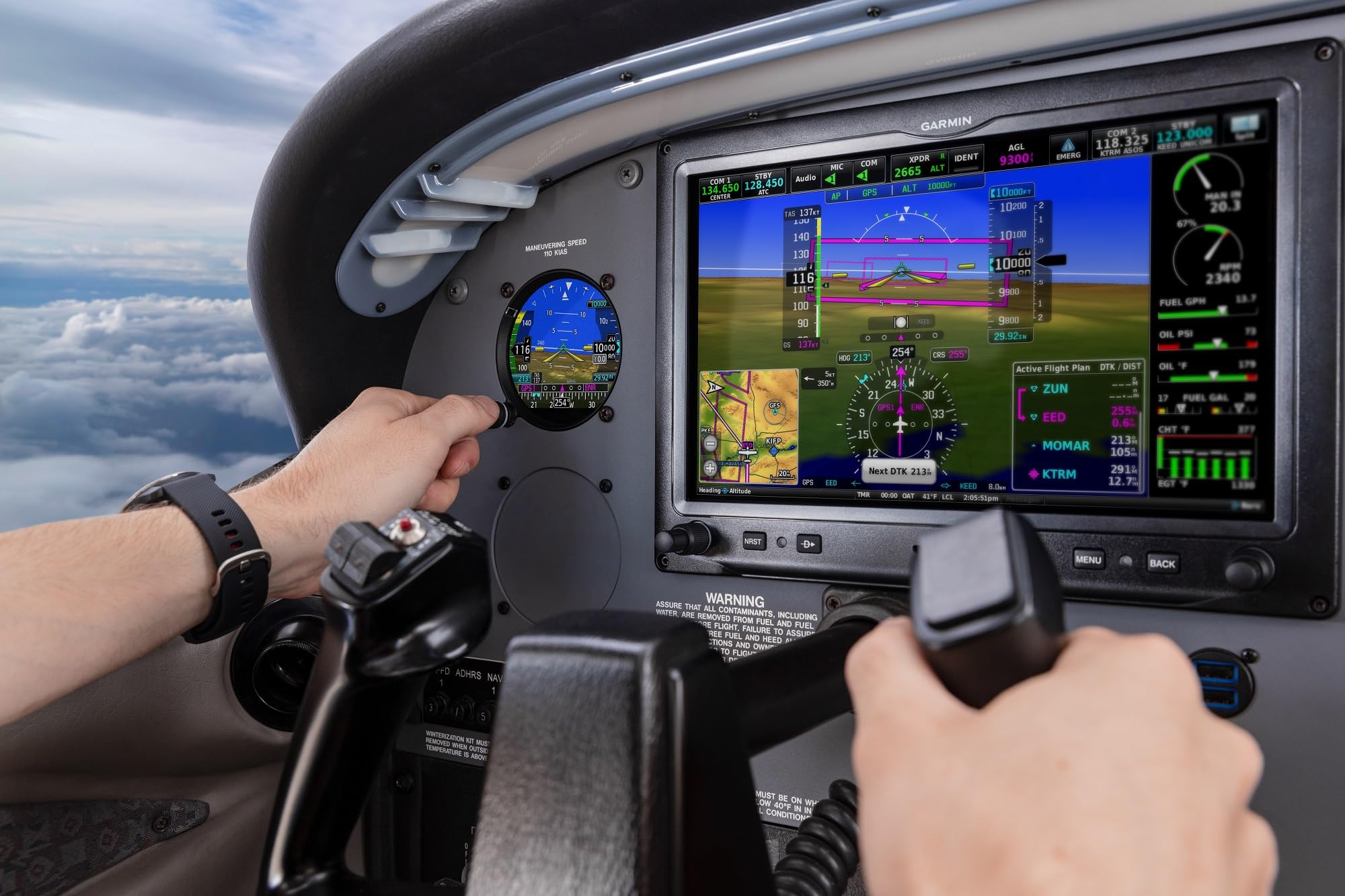 Garmin D2 Air X10 Aviator Gps Smartwatch With Call, Text, Health, Wellness And Aviation Weather Features (Black) + Usb Wall Char