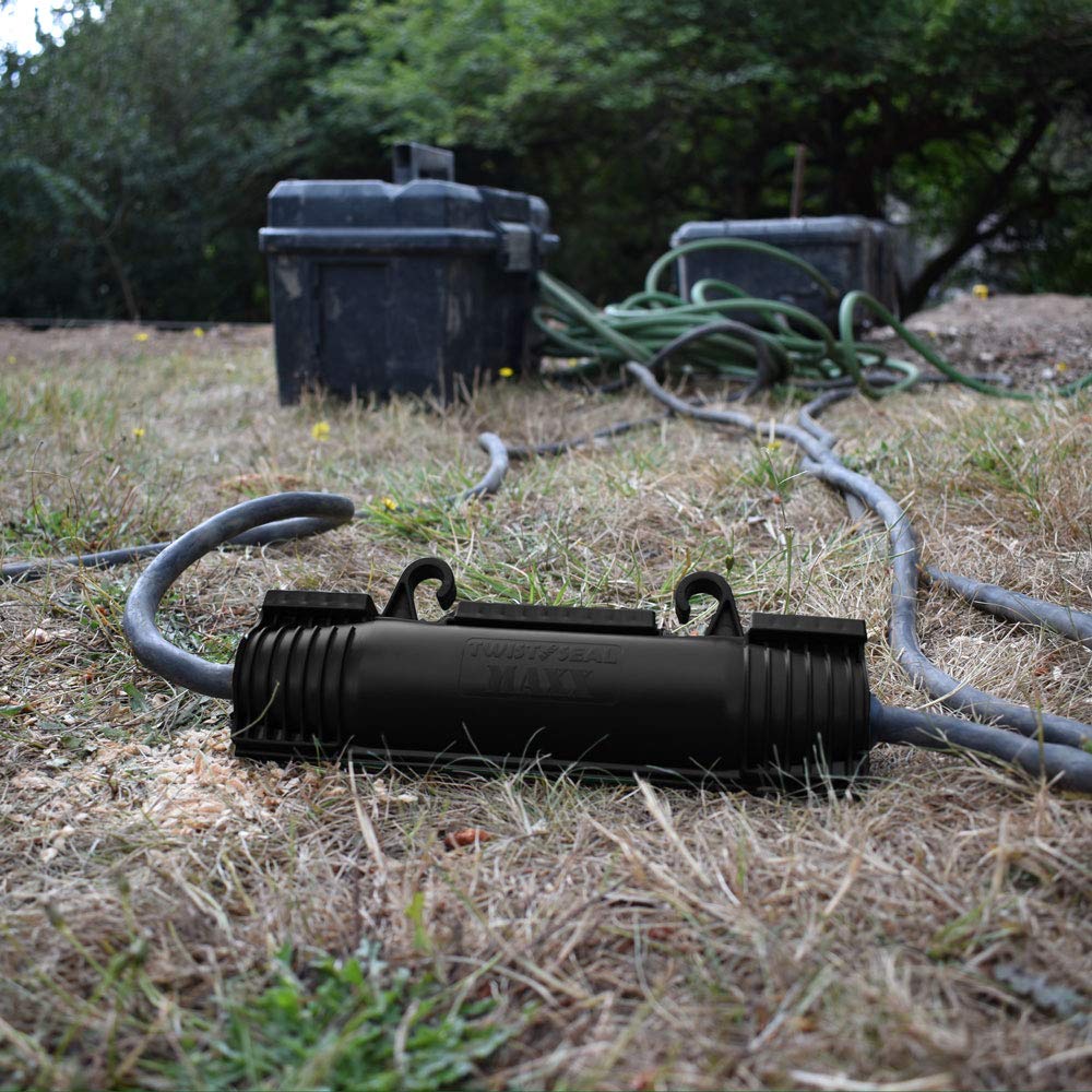 Twist And Seal Maxx (2 Pack)   Heavy Duty Outdoor Extension Cord Safety Cover Connector And Weatherproof Electrical Protector