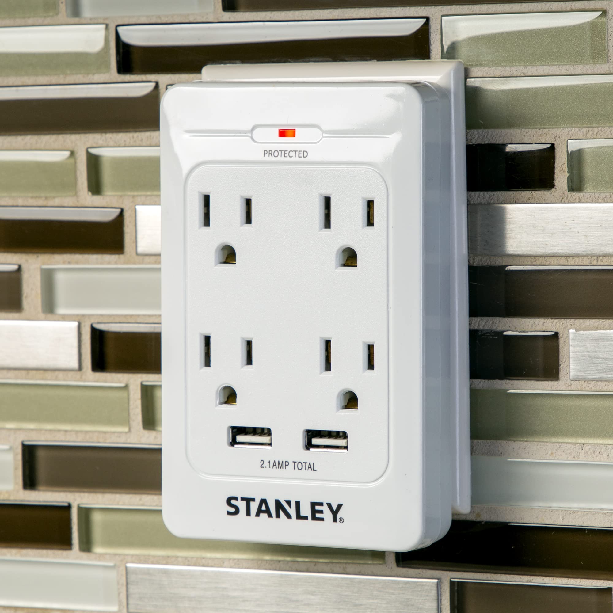 Stanley 33202 Surgequad Ac And Usb Wall Tap, White