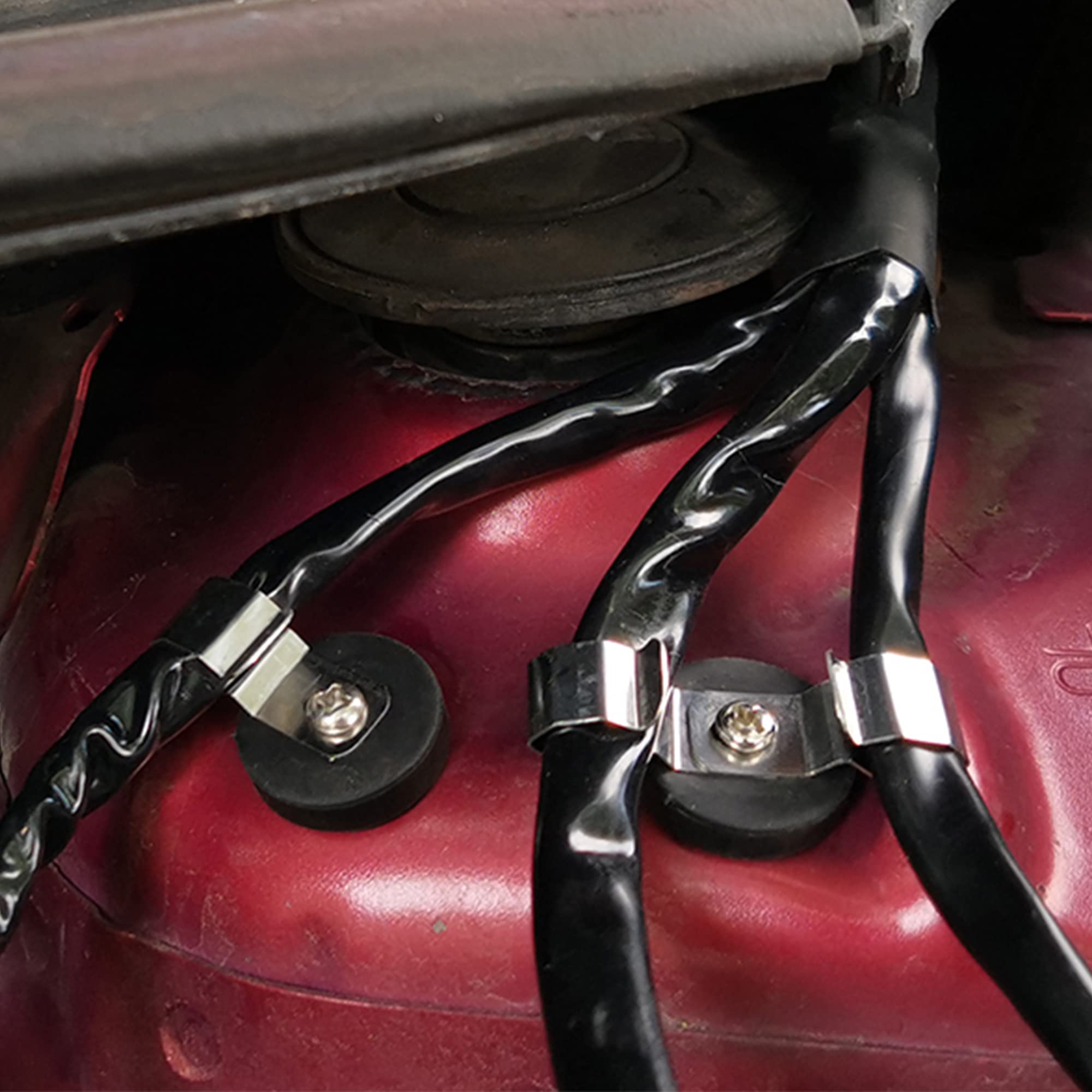 Sknooy Strong Magnetic Cables Clips, 8Pcs Heavy Duty Magnets Cord Clamps For Hanging Cables, Non Scratch Rubber Coated Magnetic