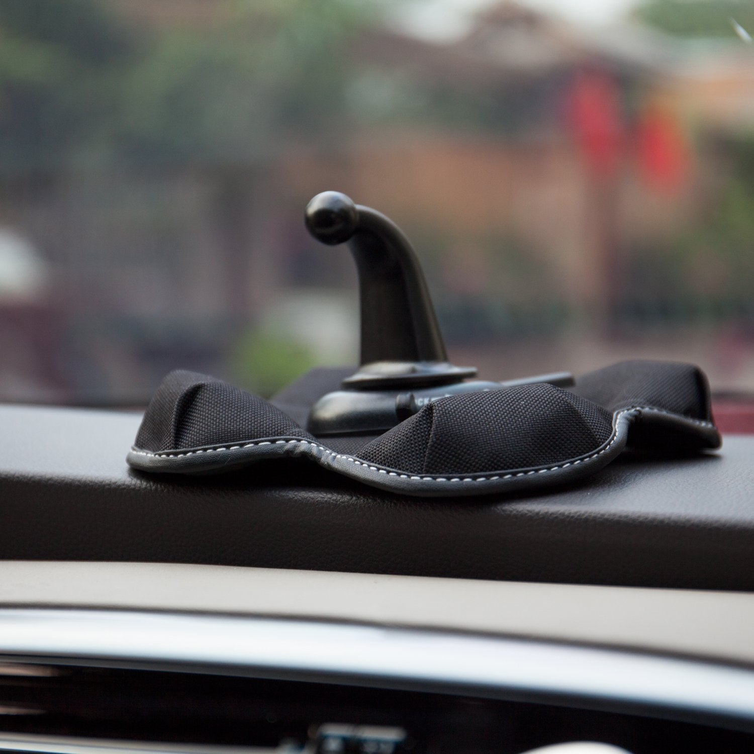 Chargercity Nonslip Beanbag Gps Friction Mount For Garmin Drive Drivesmart 5 55 56 57 58 6 60 61 65 66 67 68 Nuvi 2639 2689 Gps