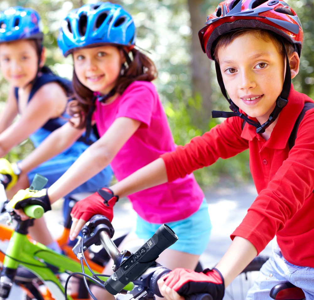 Pyle Plbskbt55Or Pedal Sound 3 In 1 Waterproof Bluetooth Bicycle Speaker, With Built In Mic For Call Answering, Power Bank & Fla