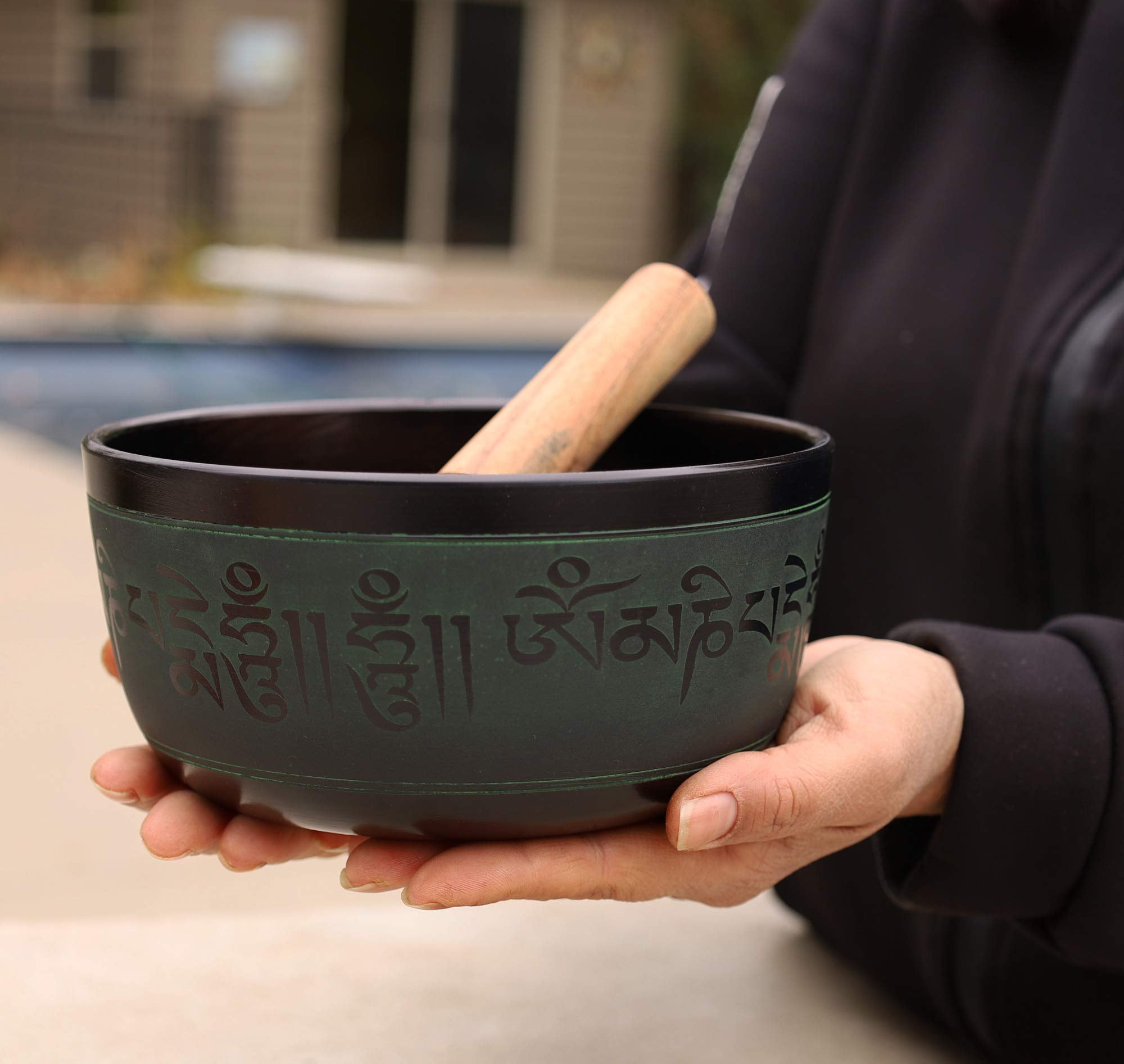 Dharmaobjects Tibetan Meditation Buddha Singing Bowl Mallet Mat Cushion Set (7 Inches, Buddha)