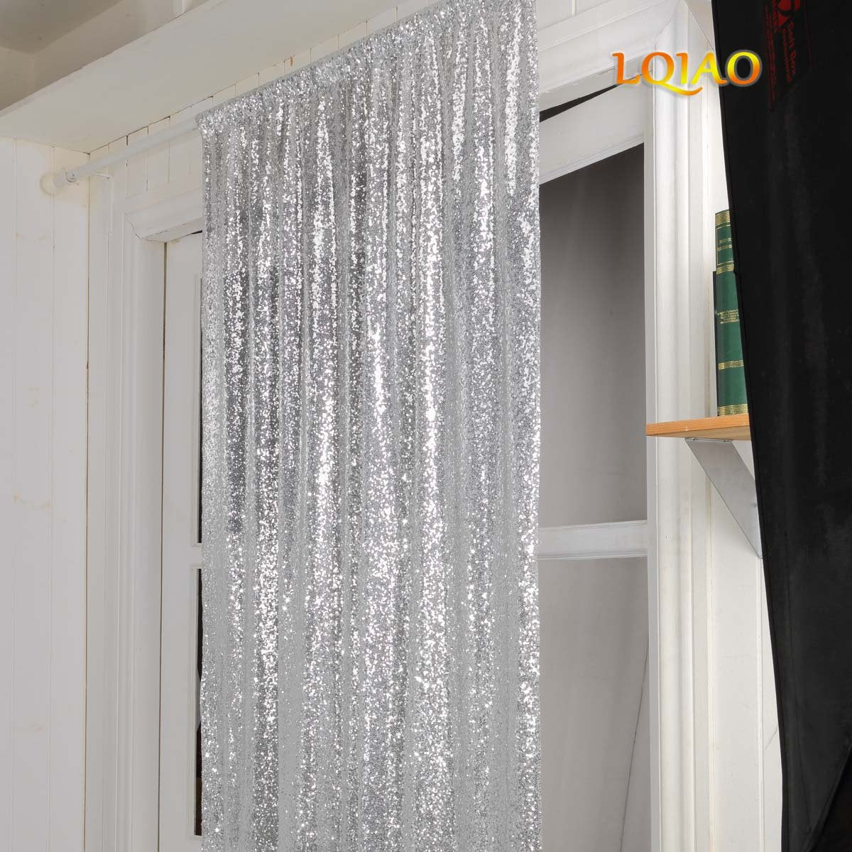 Lqiao 4X7Ft Silver Sequin Photo Backdrop, Wedding Photo Booth,Photography Background,Ceremony Background, Pocket 4X7Ft(125X215Cm