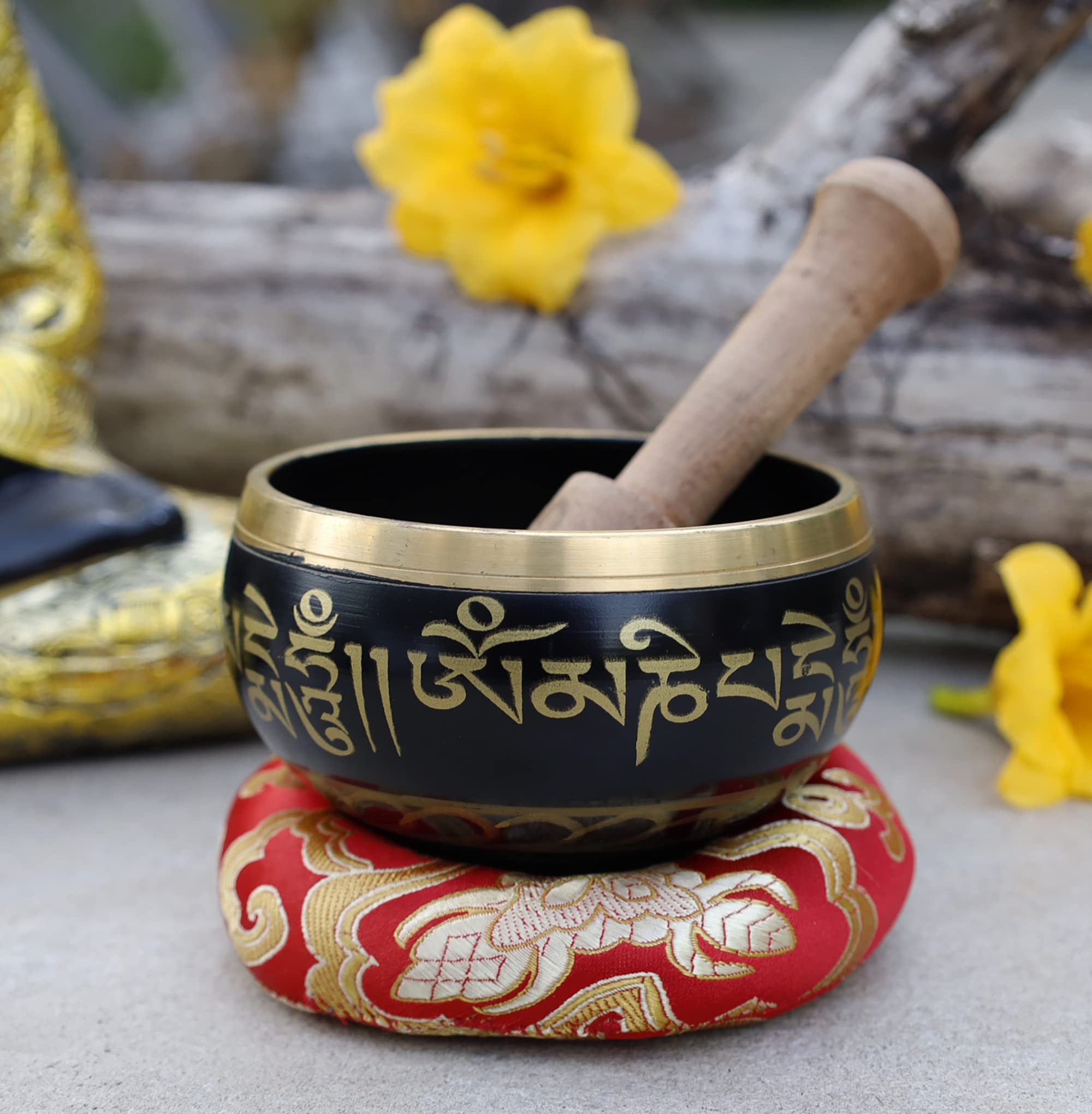 Dharmaobjects Tibetan Meditation Om Mani Padme Hum Peace Singing Bowl With Mallet
