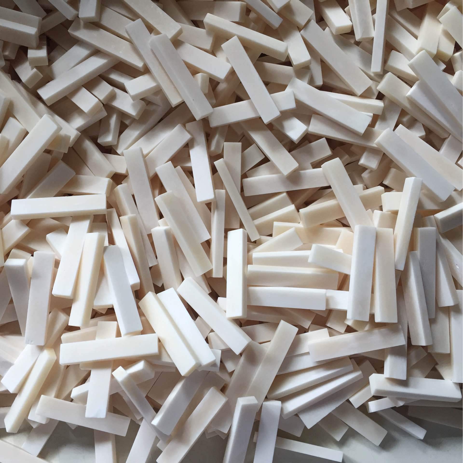 Vencetmat 6Pcs Blank & Uncut Guitar Nut White Color Made Of Real Bone 52X6X10Mm For Electric & Acoustic & Classical & Cigar Guit