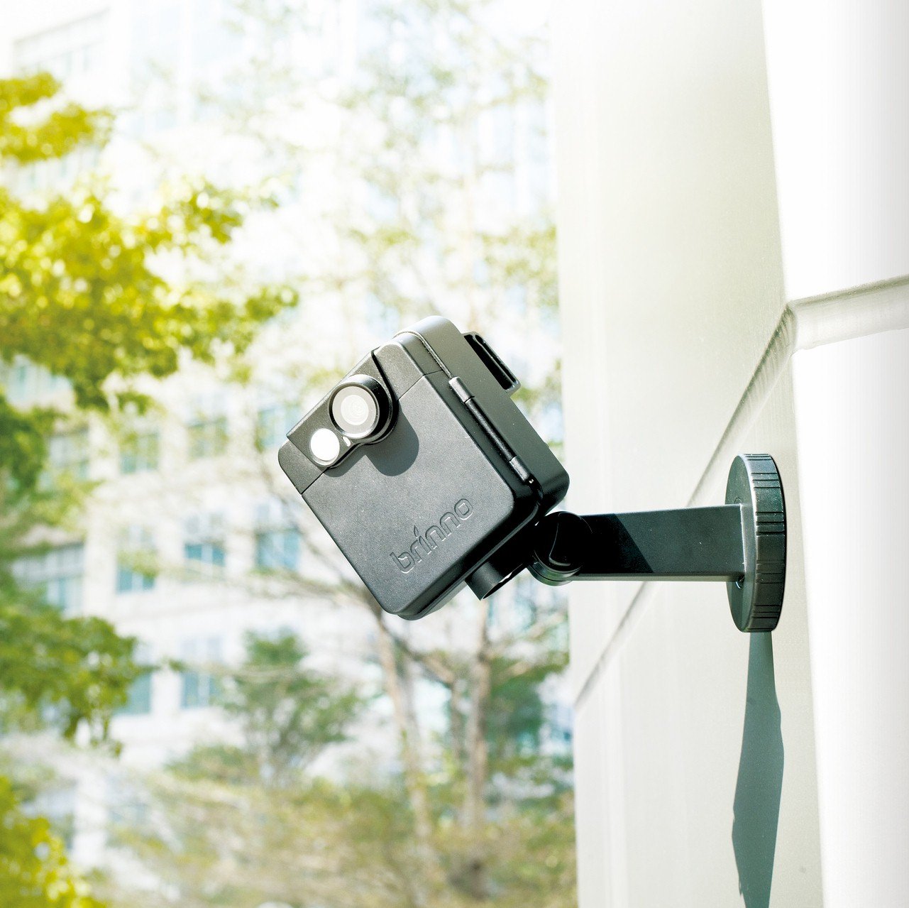 Brinno Mac200Dn Portable Motion Activated Wireless Outdoor Security Camera (Black)