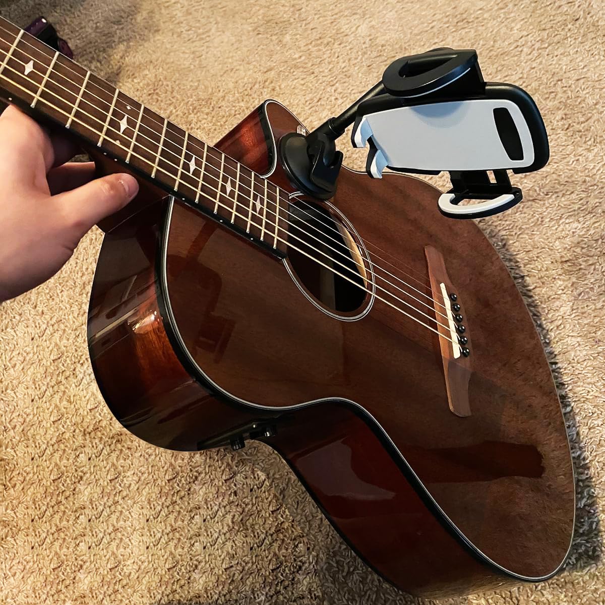 Guitar Phone Holder, Phone Holder for Guitar Gooseneck Mount, ALLICAVER Removable Suction Cup Phone Holder for Acoustic Electric