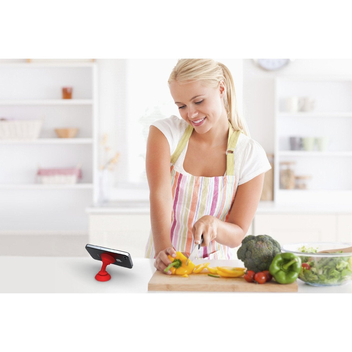 Stkr Concepts Simple Sucker   Flexible Smartphone Mount   Red