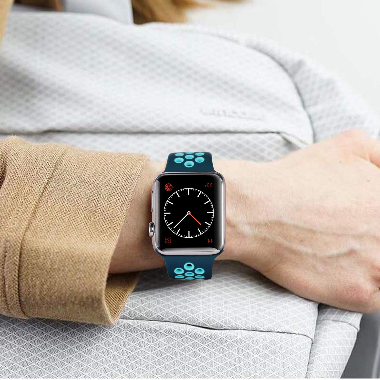 Sport Bands Compatible For Apple Watch Bands 38Mm/40Mm/41Mm/42Mm Series 10,Soft Silicone Sport Women Men Replacement Strap Compa