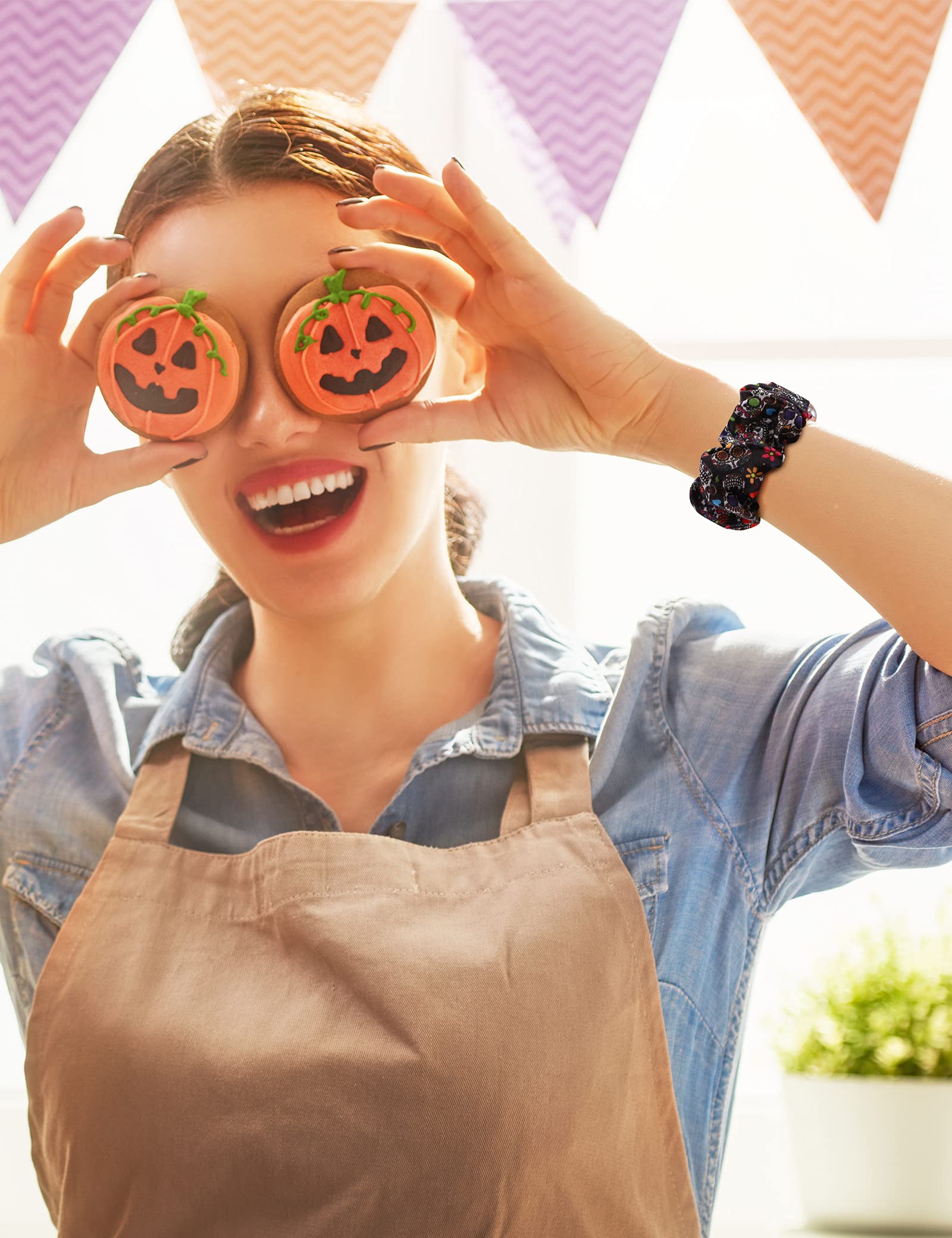 Toyouths 3 Pcs Compatible With Apple Watch Band Halloween Scrunchies 49/45/44/42Mm Cloth Soft Pattern Printed Fabric Bracelet Wo