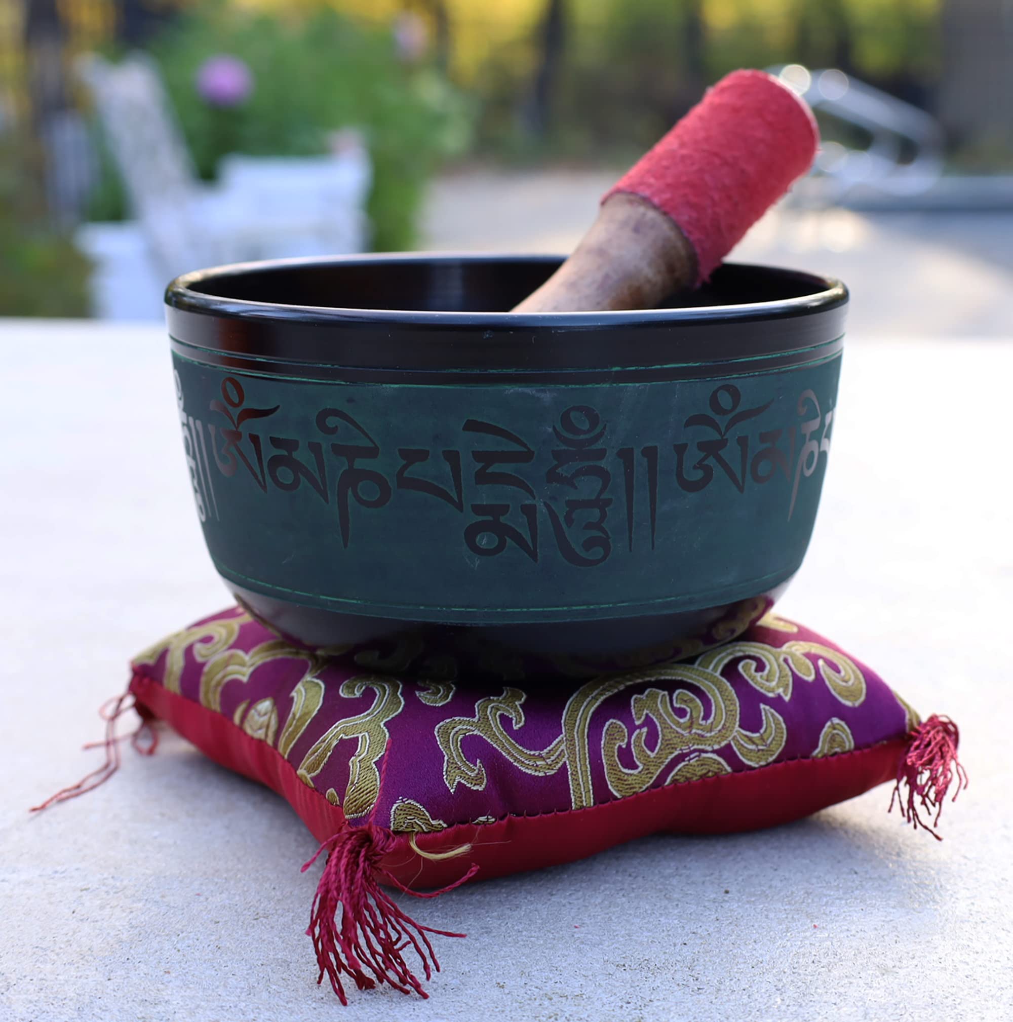 DharmaObjects Tibetan Meditation Buddha Singing Bowl Mallet Mat Cushion Set (6 Inches, Buddha)