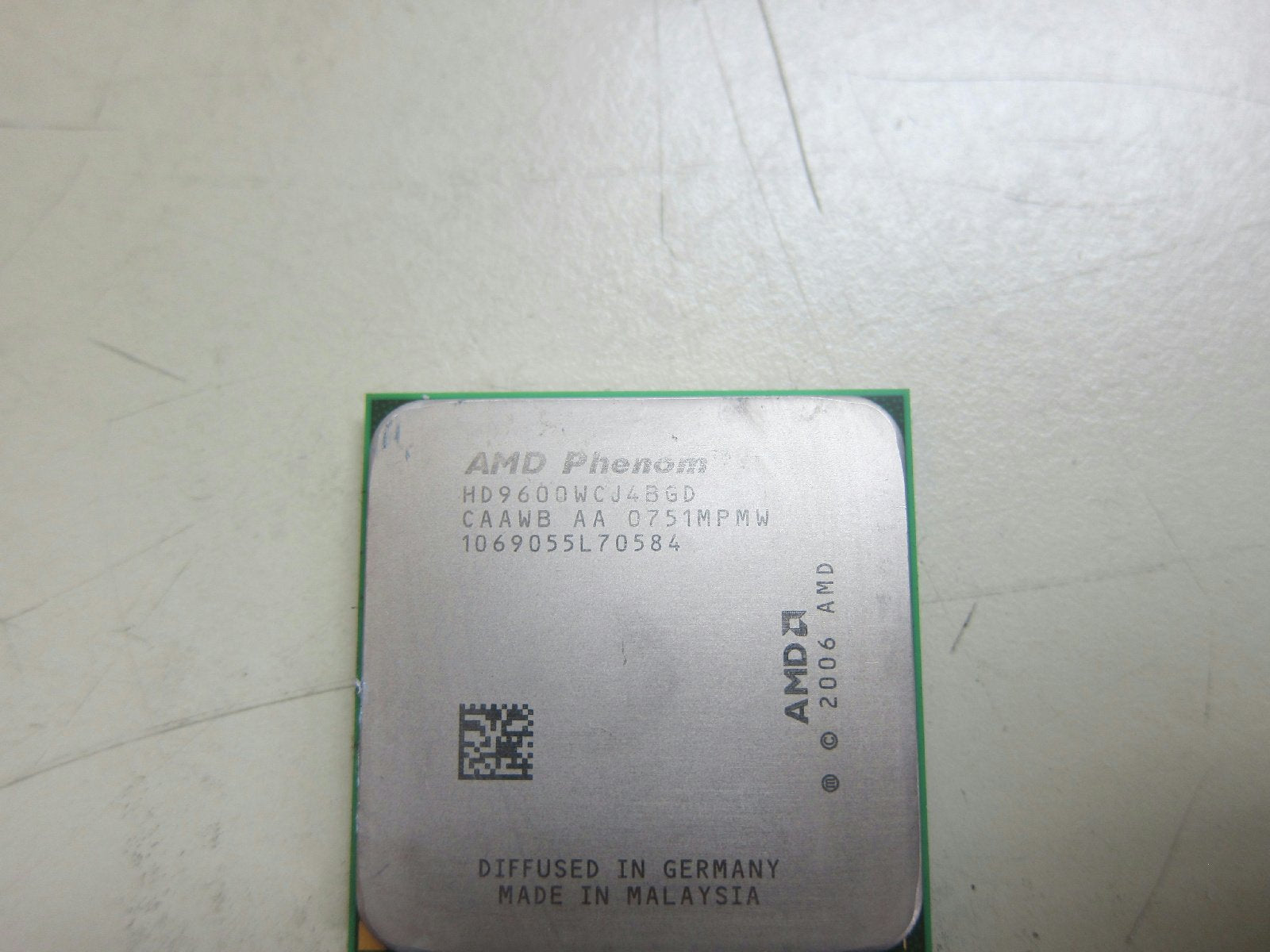 Amd Phenom X4 9600 2.3 Ghz 2Mb Quad Core Cpu Processor Socket Am2+