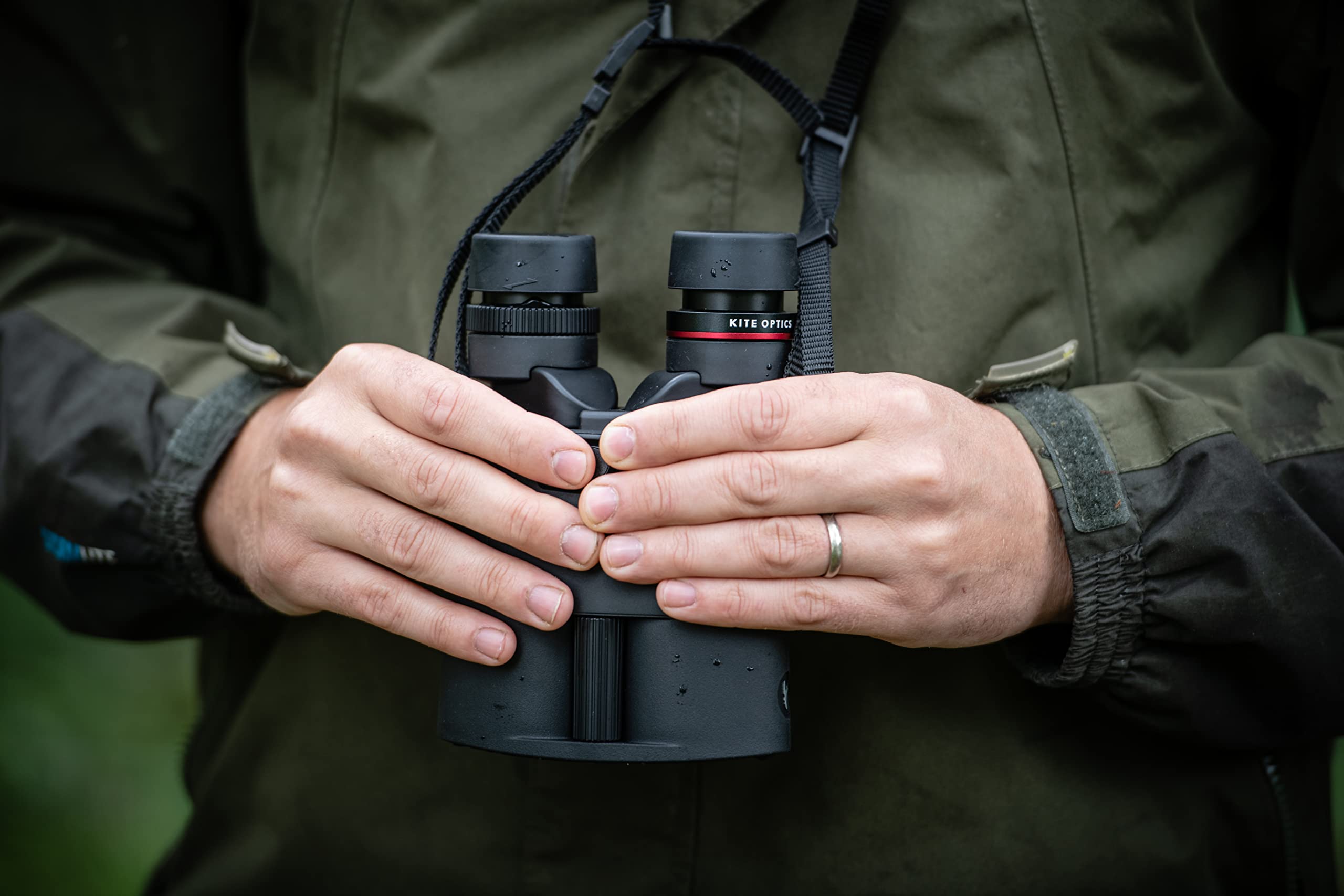 Kite Optics Apc Stabilized 16X42 Binoculars   Wide Angle Stabilized Binoculars For Hunting, Bird Watching, And Long Range   16X