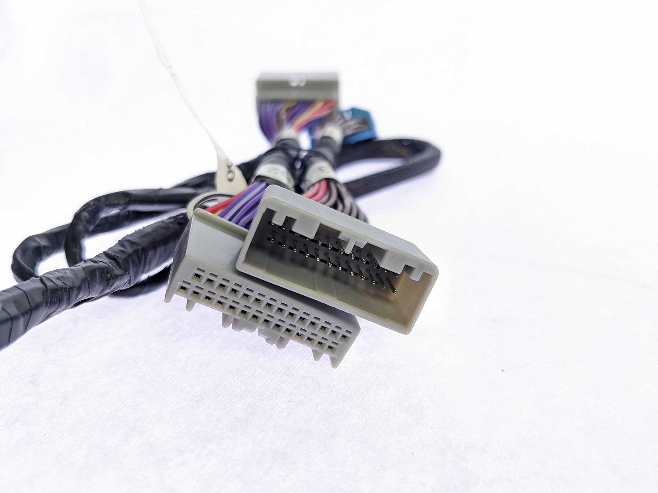 Idatalink Adsthrha6   Plug N Play T Harness For Ha6 Firmware (Ads Thr Ha6)