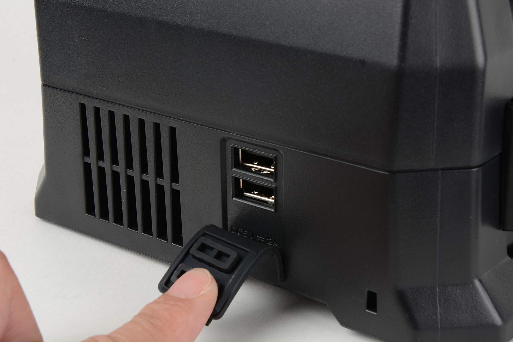 Metabo Hpt 4 Port Battery Charger, 36V/18V, Slide Style Batteries, Rapid Charging Time, Selectable Charging Modes, 2 Usb Ports,