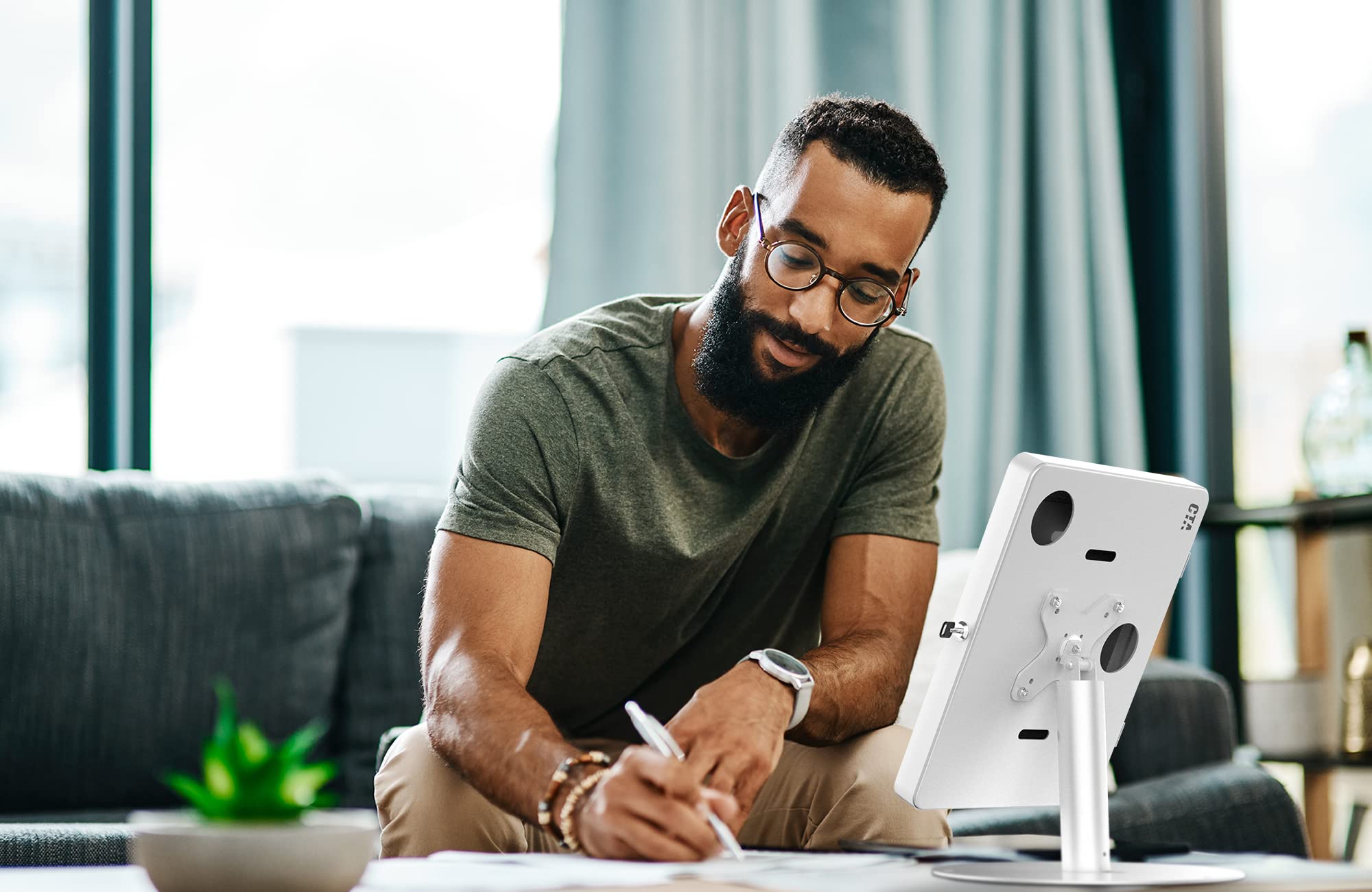 Security Tablet Kiosk   Cta Hyperflex Security Kiosk Stand And Enclosure For Ipad 7Th/ 8Th/ 9Th Gen 10.2      , Ipad Pro 11