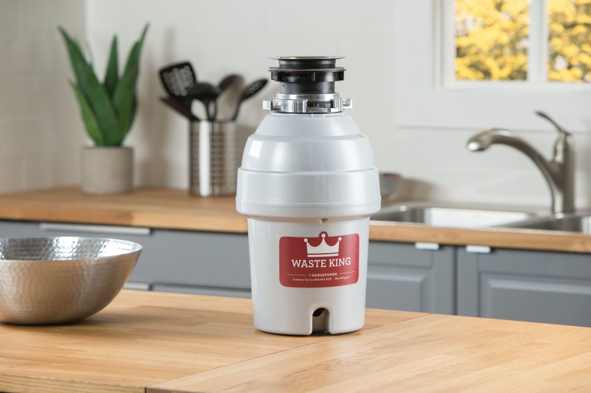 Waste King 1 Hp Garbage Disposal With Power Cord, Food Waste Disposer For Kitchen Sink, L 8000