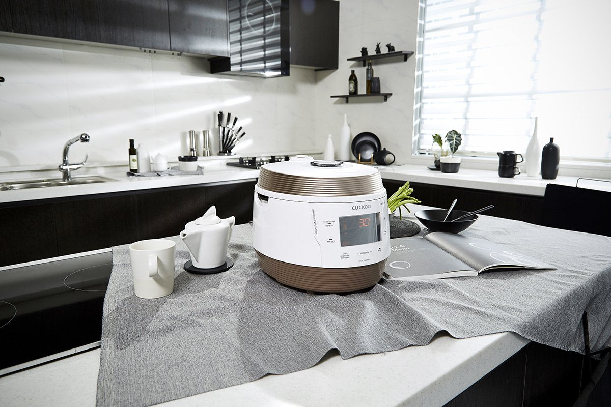 5Qt Cuckoo Electric Pressure Cooker With 10 Menu Options And Stainless Steel Pot