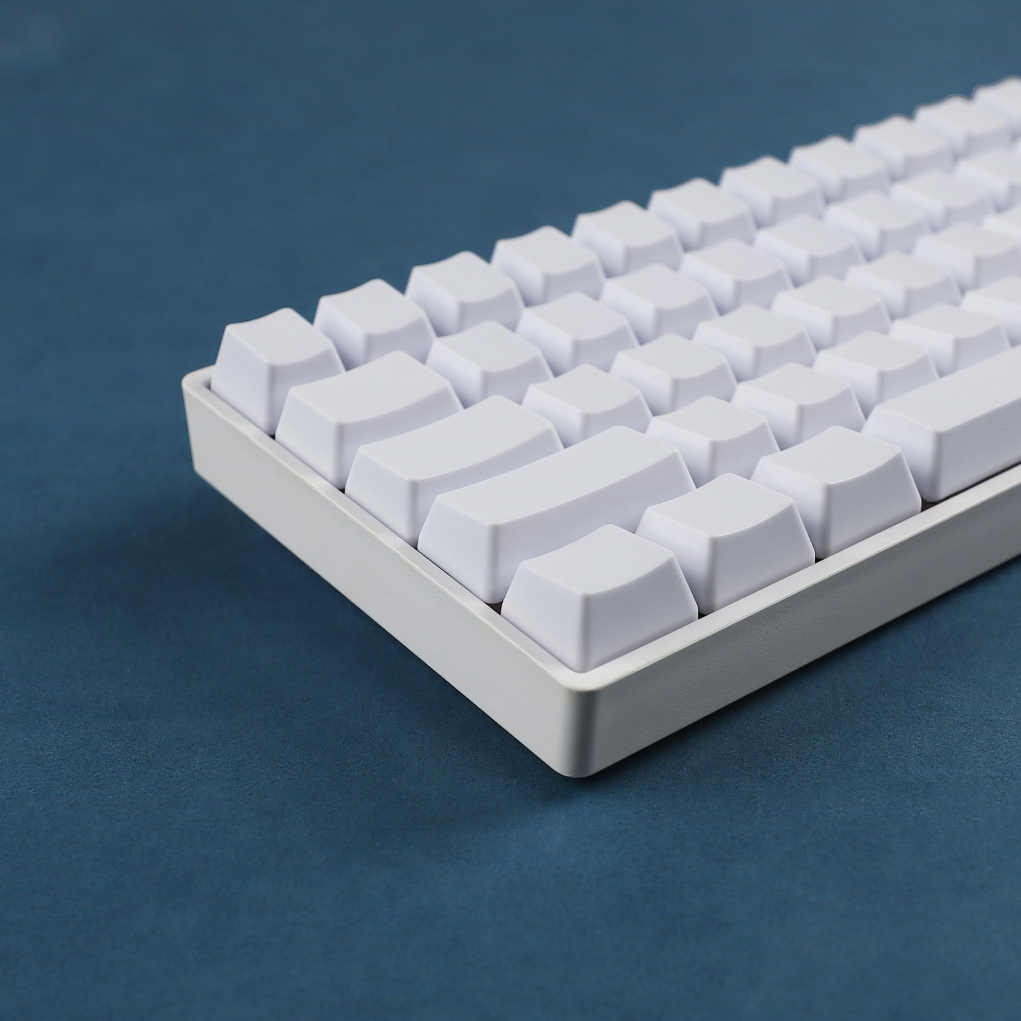 Ymdk Blank Thick Pbt Oem Profile 61 Ansi Keycaps For Mx Switches Mechanical Keyboard (White)(Only Keycap)