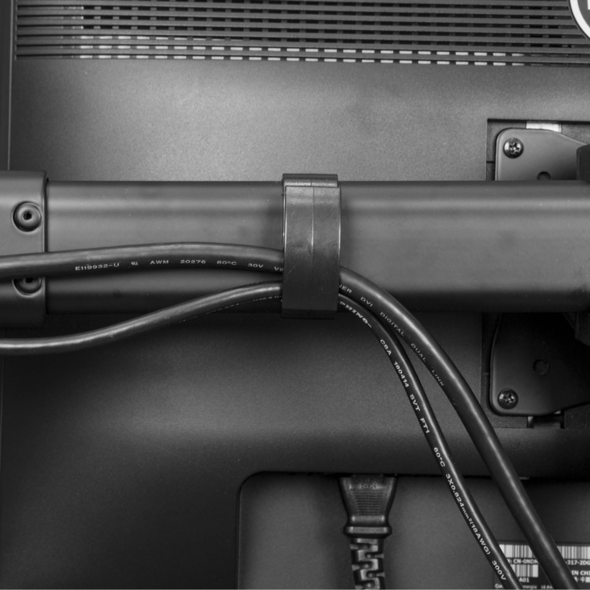 Startech.Com Desk Mount Triple Monitor Arm   Ergonomic Vesa 3 Monitor Mount Up To 27''   Articulating & Height Adjustable Pole M