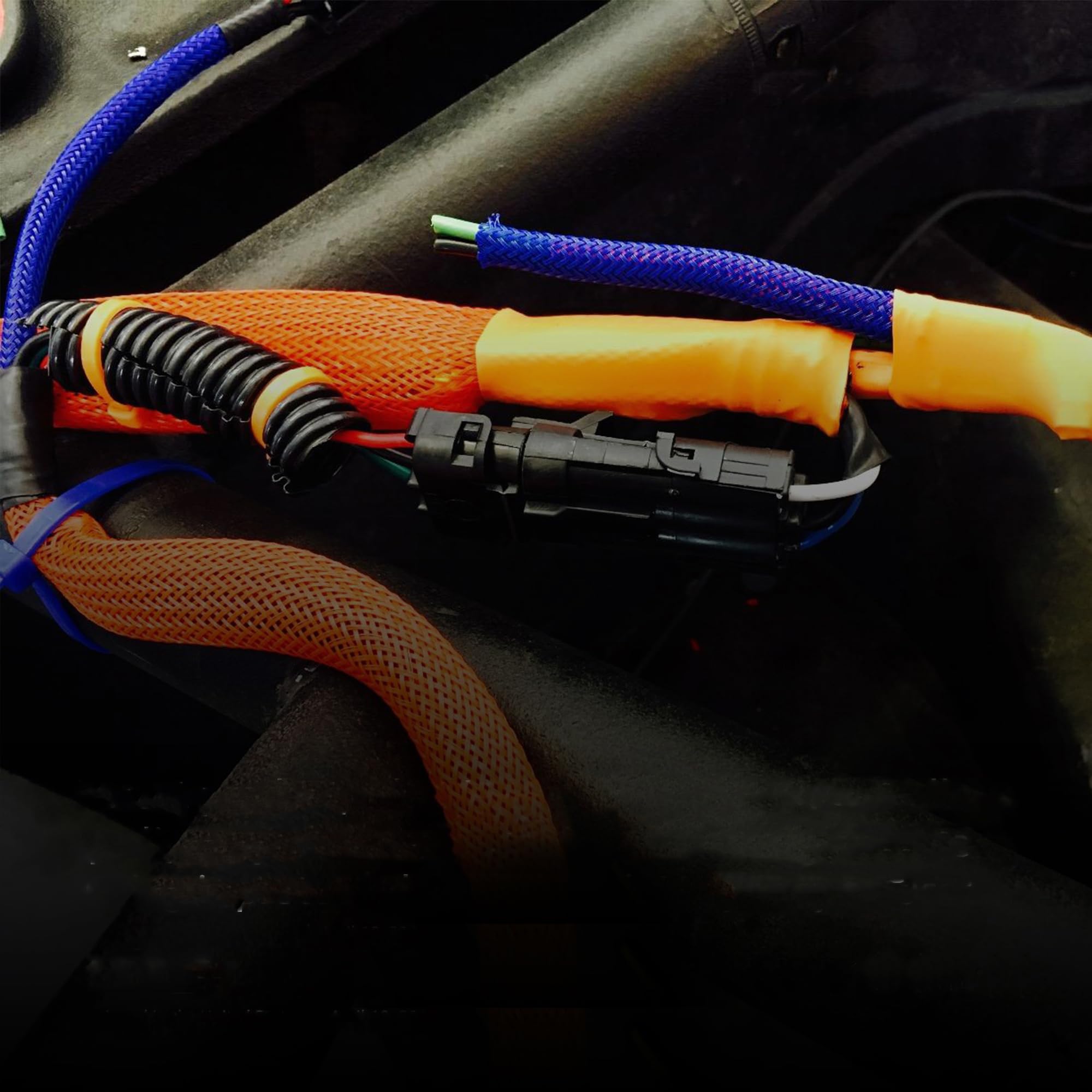 Electriduct 1/4  Pet Expandable Braid Sleeving Flame Retardant Flexible Wire Mesh For Cord Management And Cable Protection - 500