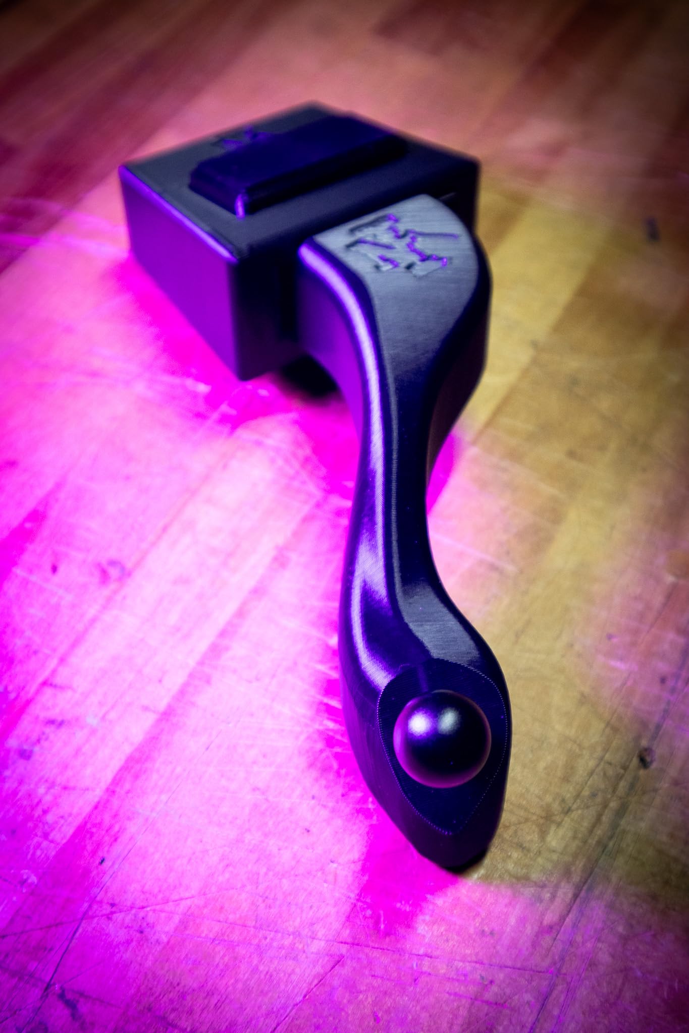 Never Inside The Runner Smash Mount V3 5Th Gen 4Runner Phone Mount W/Basic Phone Holder