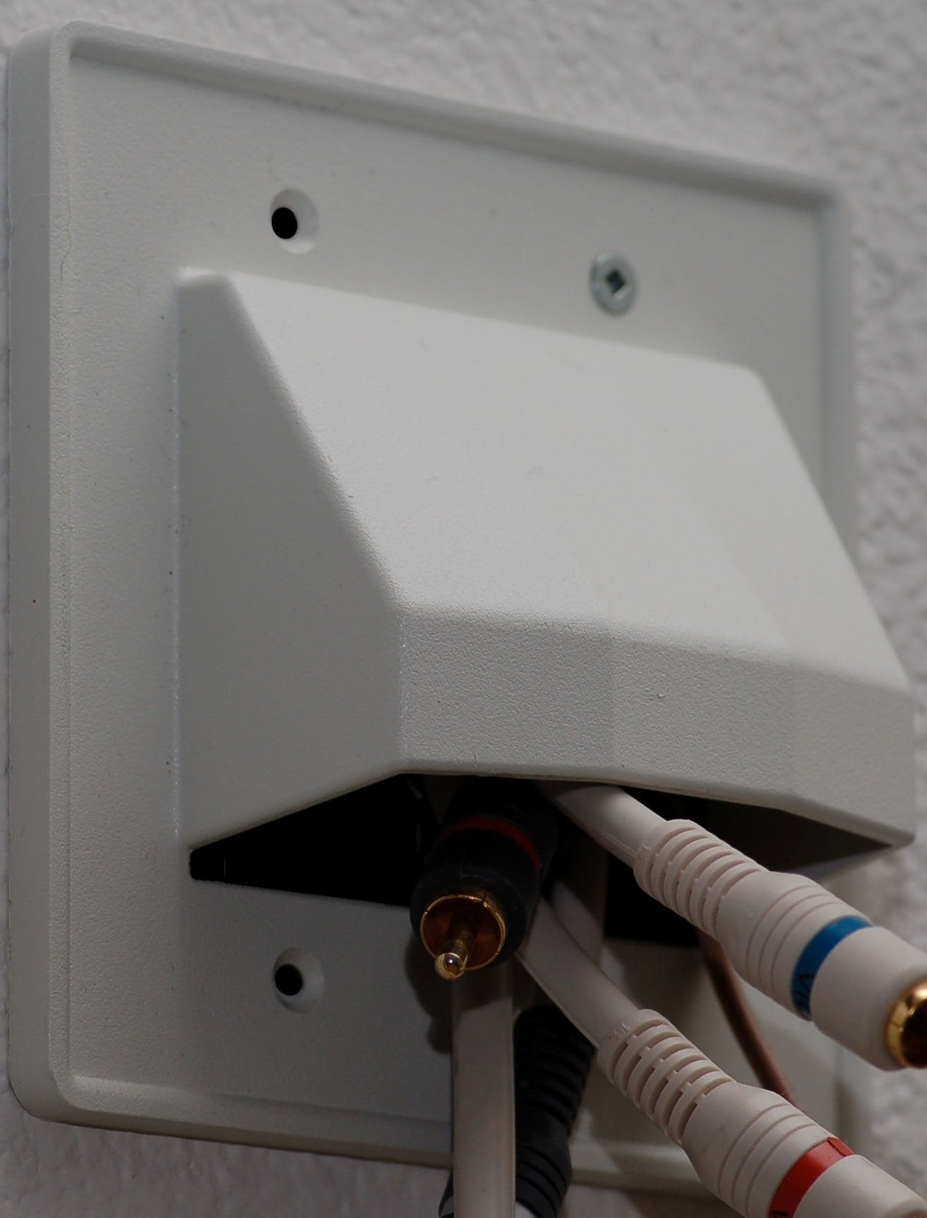 Arlington Ce2 1 Recessed Low Voltage Cable Plate, 2 Gang, White, 1 Pack