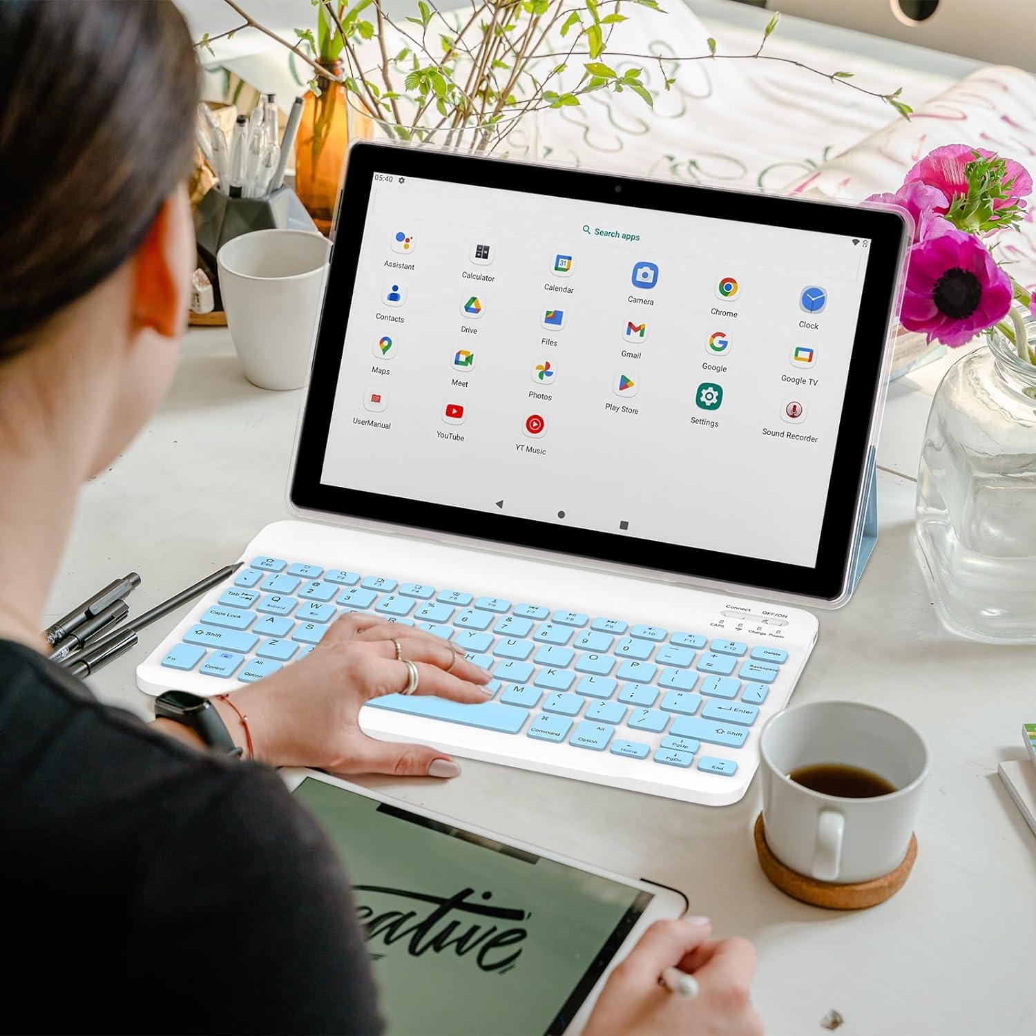 Android 14 Tablet, 10 Inch 8Gb Ram+64Gb Rom+1Tb Expand, 1.8Ghz Quad-Core Processor, 2 In 1 Tablets With Keyboard/Mouse/Case/Styl