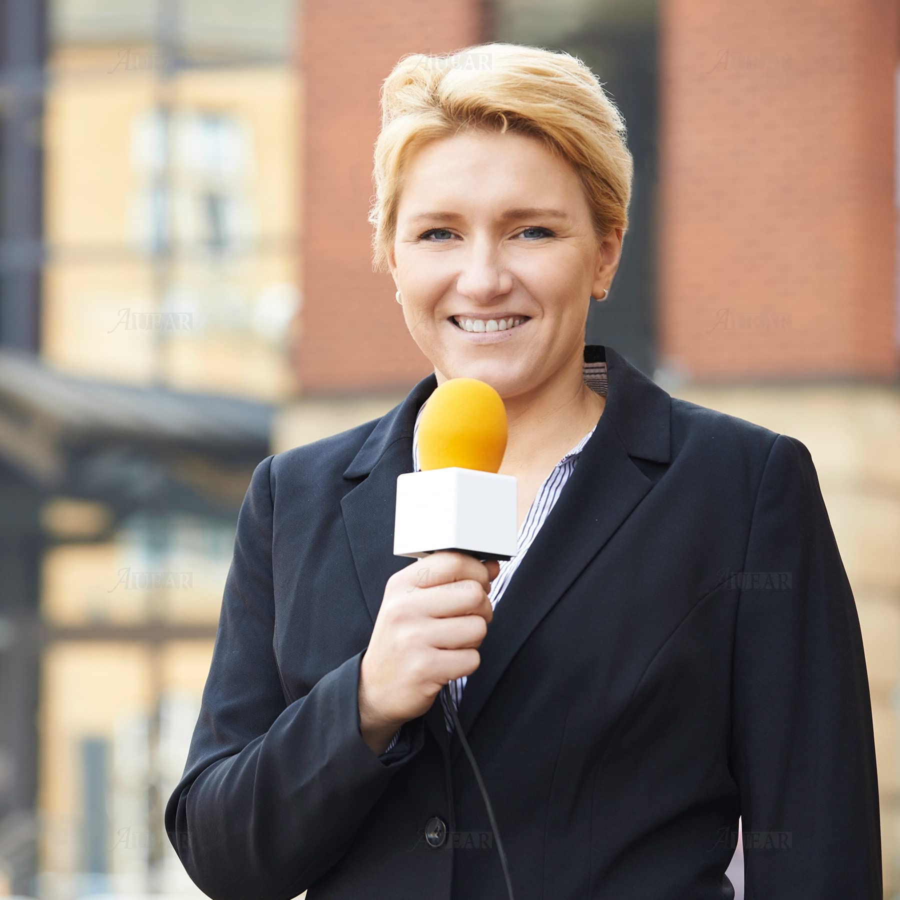 Auear, Square White Mic Flag Cube Shaped Microphone Logo Custom Flag For News Interview Ktv