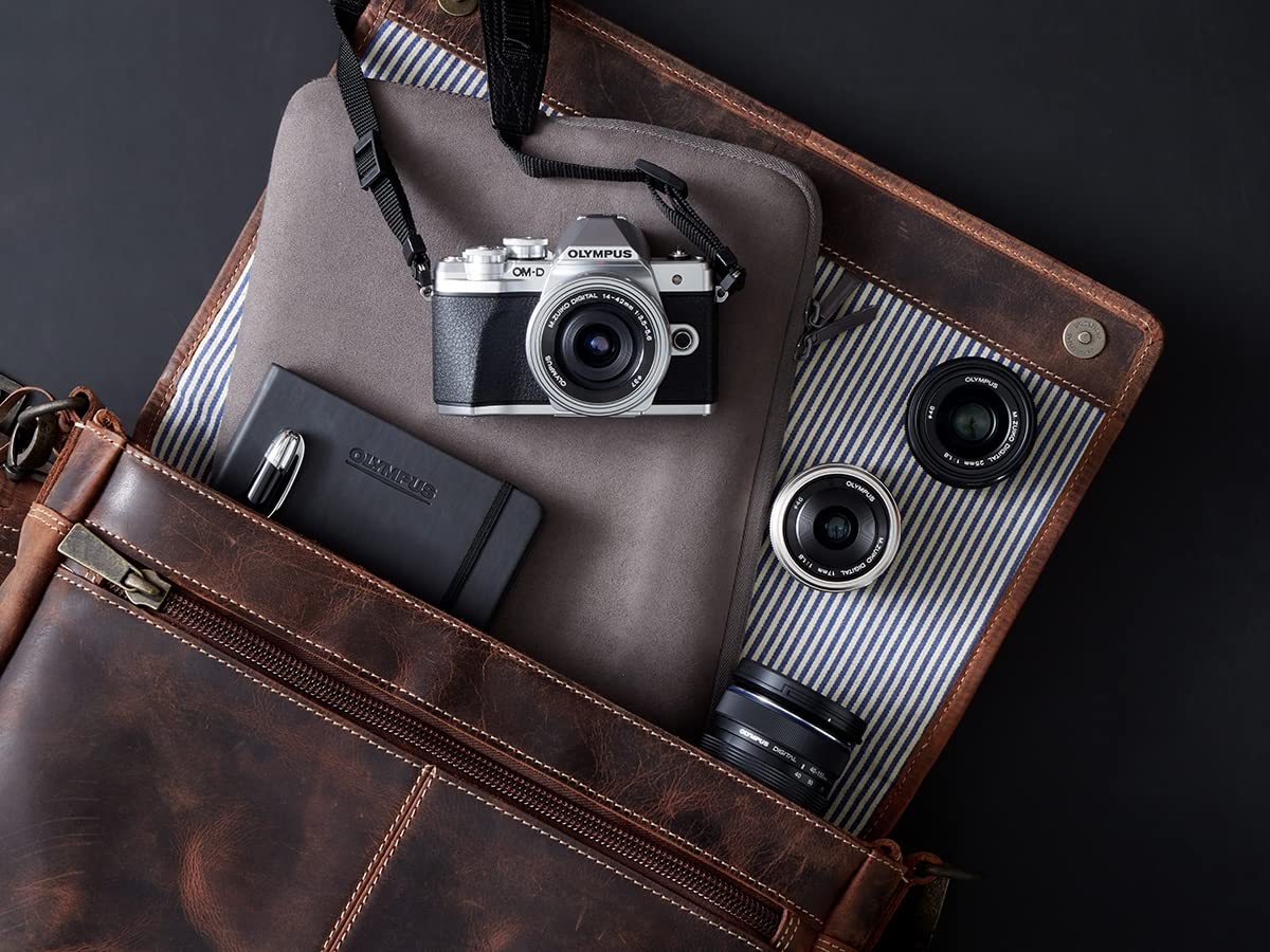 Om System Olympus M.Zuiko Digital 14-42Mm F3.5-5.6 Ez Black For Micro Four Thirds System Camera, Compact 3X Zoom Lens