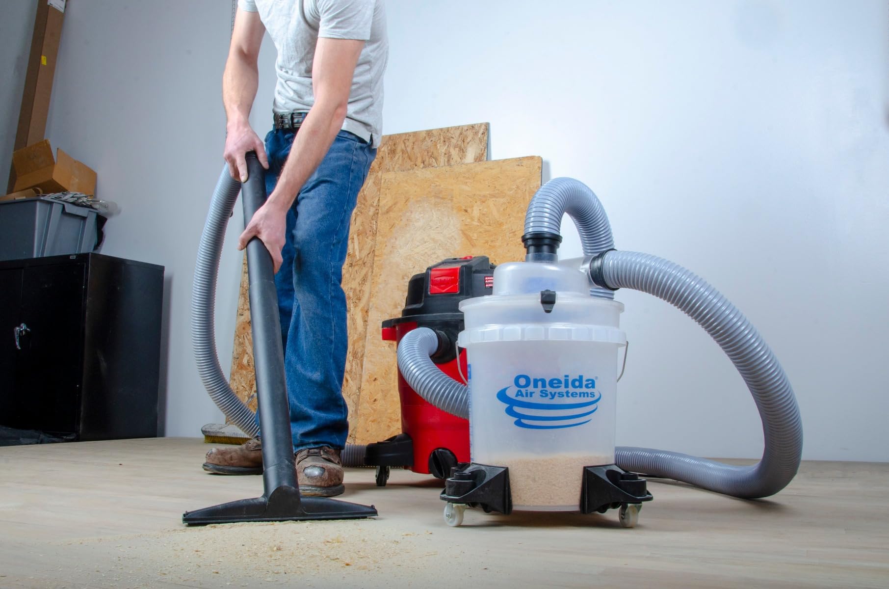 Oneida Dust Deputy Low Pro Deluxe Lid Dust Separator Kit With See Through 5 Gallon Clear Bucket & Casters For Wet/Dry Vacuums