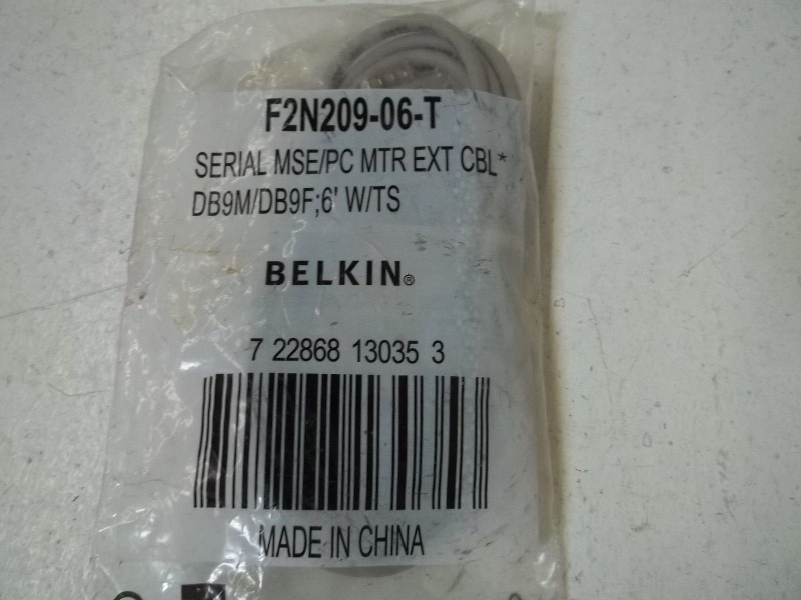 Belkin Serial Extension Cable With Thumbscrews (6 Feet, Db9M To Db9F)