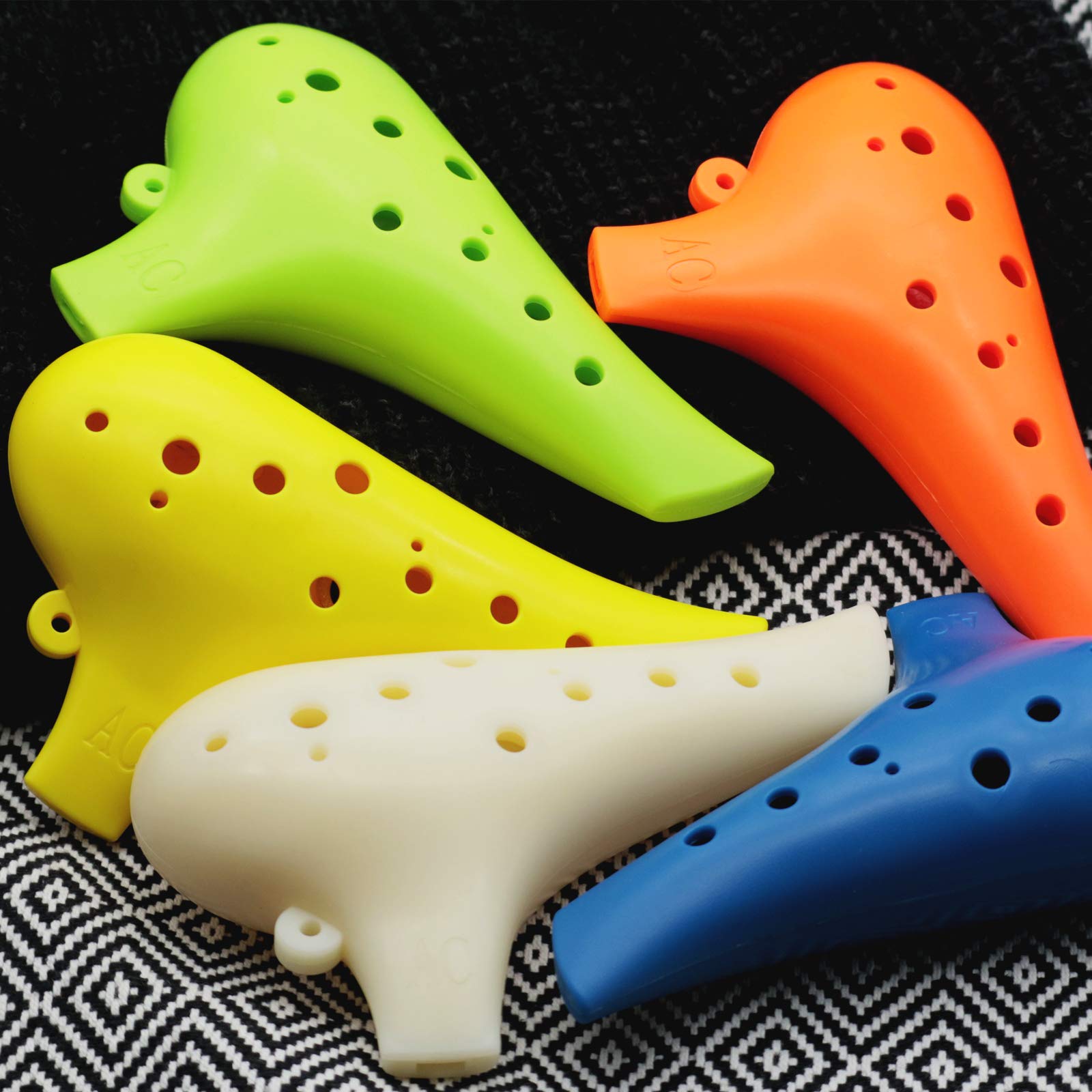 Aestivate Plastic Ocarina Instrument 12 Hole Ocarina Alto C 12-Hole Ocarina Instrument Easy Instrument (Orange)
