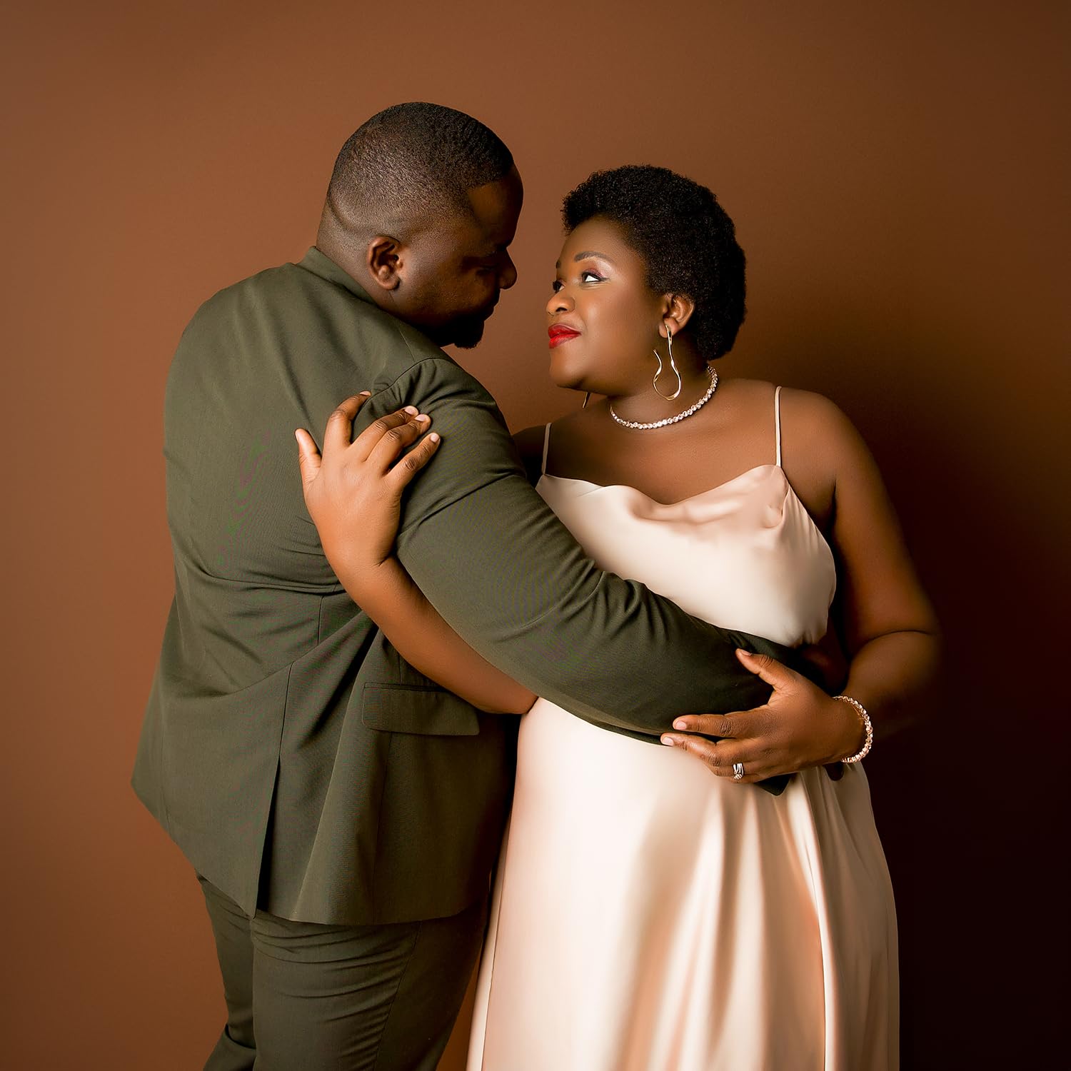 Kate Seamless Paper Backdrop Brown Paper Backdrop Seamless Backdrop Paper Rolls (53''X16.4' Coco Brown)